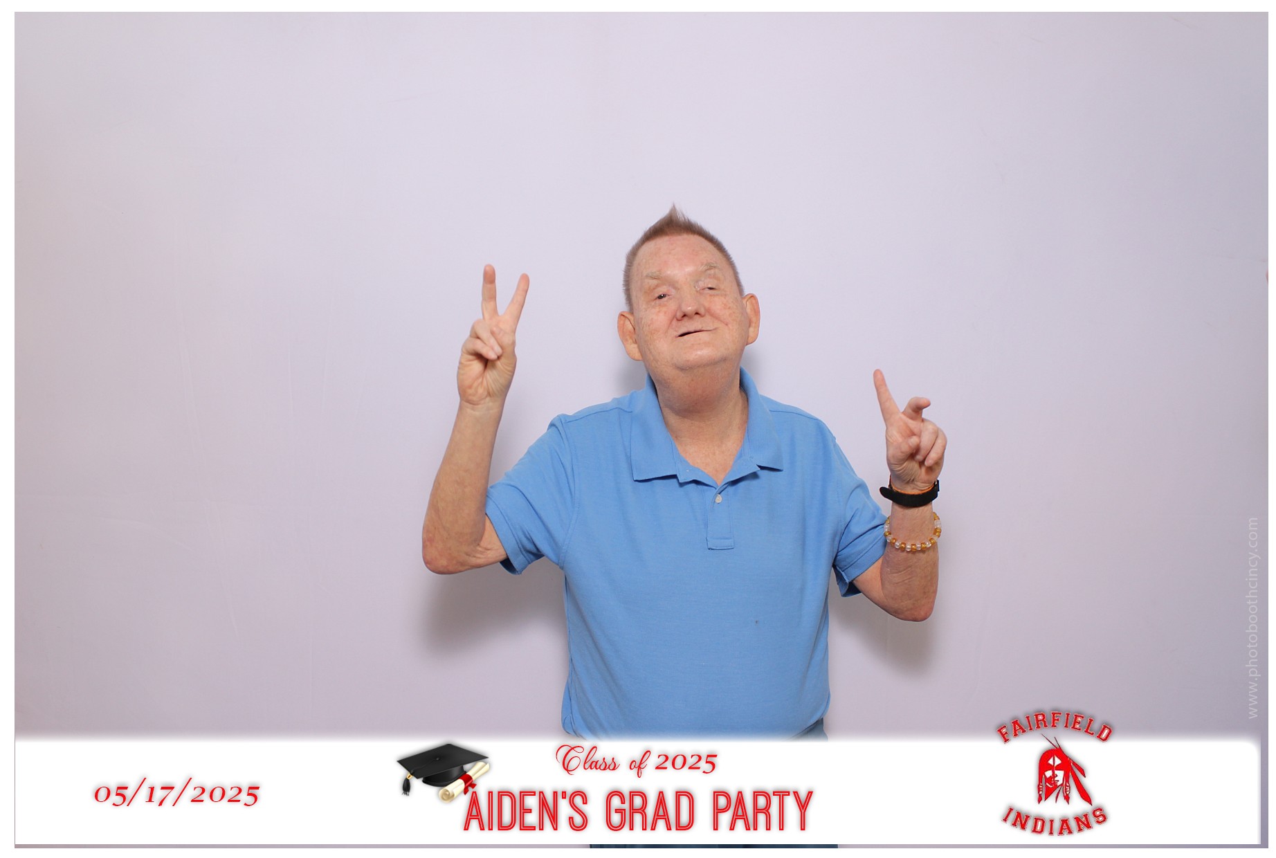 Aiden's Grad Party | View more photos from the event at gallery.photoboothcincy.com/u/PhotoBoothCincy/Aidens-Grad-Party