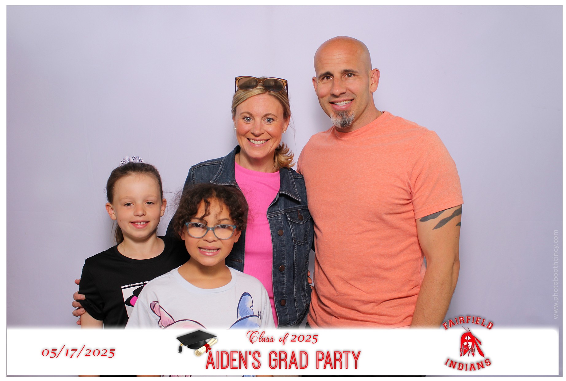 Aiden's Grad Party | View more photos from the event at gallery.photoboothcincy.com/u/PhotoBoothCincy/Aidens-Grad-Party