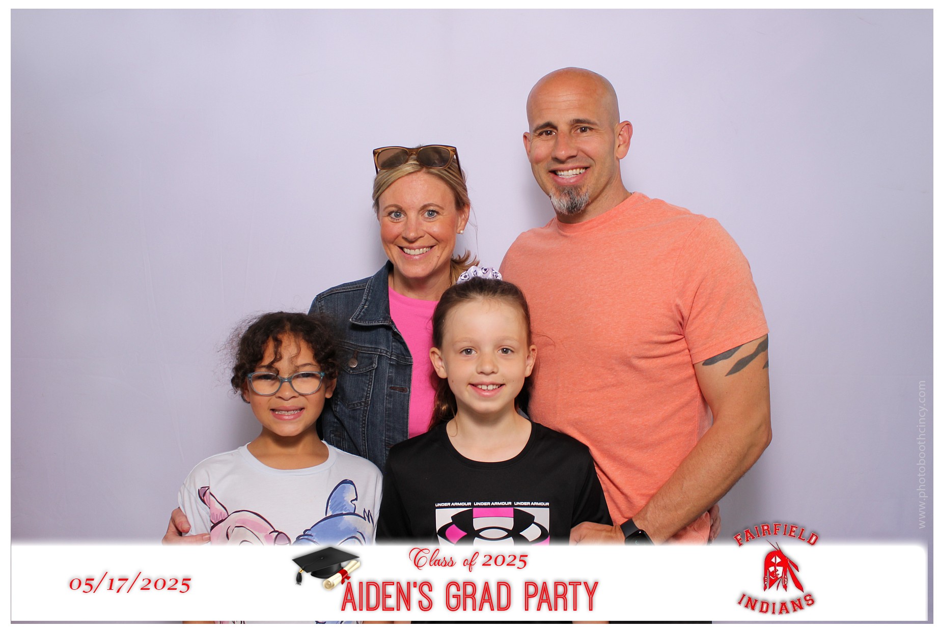 Aiden's Grad Party | View more photos from the event at gallery.photoboothcincy.com/u/PhotoBoothCincy/Aidens-Grad-Party