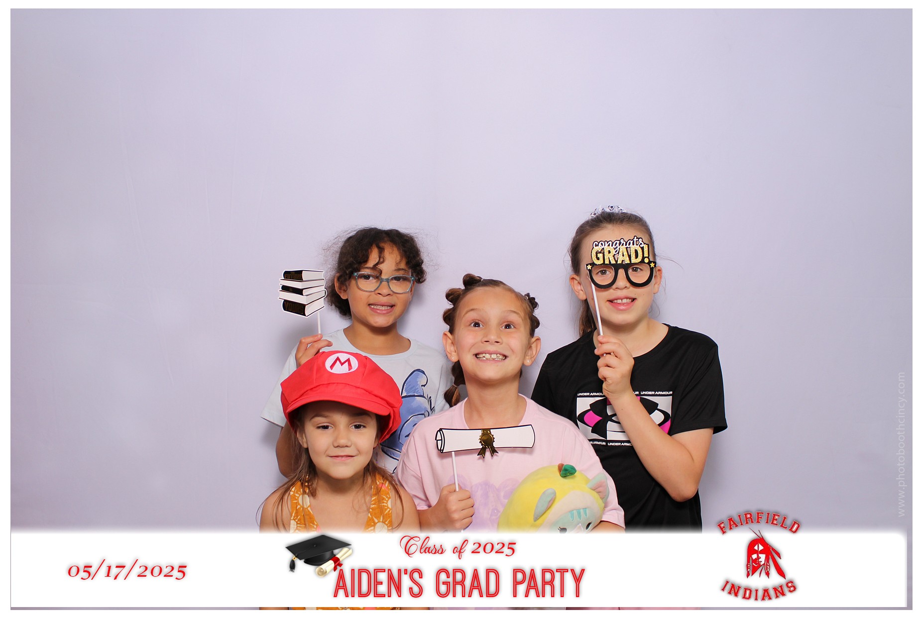 Aiden's Grad Party | View more photos from the event at gallery.photoboothcincy.com/u/PhotoBoothCincy/Aidens-Grad-Party