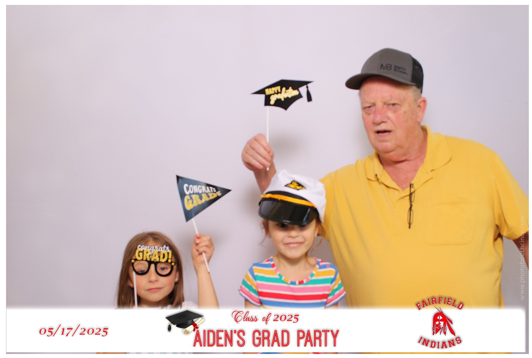 Aiden's Grad Party | View more photos from the event at gallery.photoboothcincy.com/u/PhotoBoothCincy/Aidens-Grad-Party