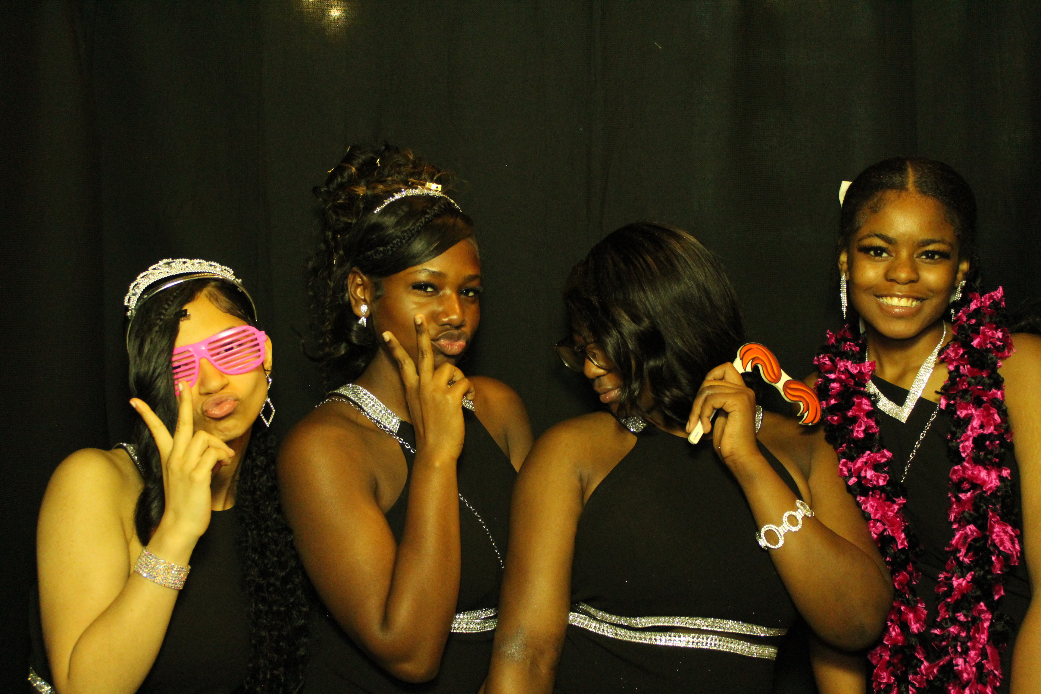 Aiken High School Prom 2025 | View more photos from the event at gallery.photoboothcincy.com/u/PhotoBoothCincy/Aiken-High-School-Prom-2025
