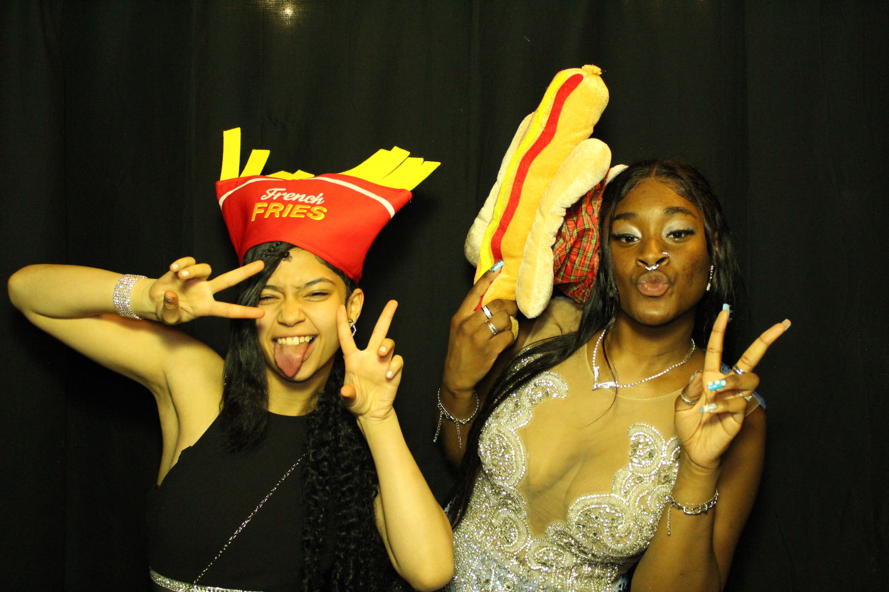 Aiken High School Prom 2025 | View more photos from the event at gallery.photoboothcincy.com/u/PhotoBoothCincy/Aiken-High-School-Prom-2025