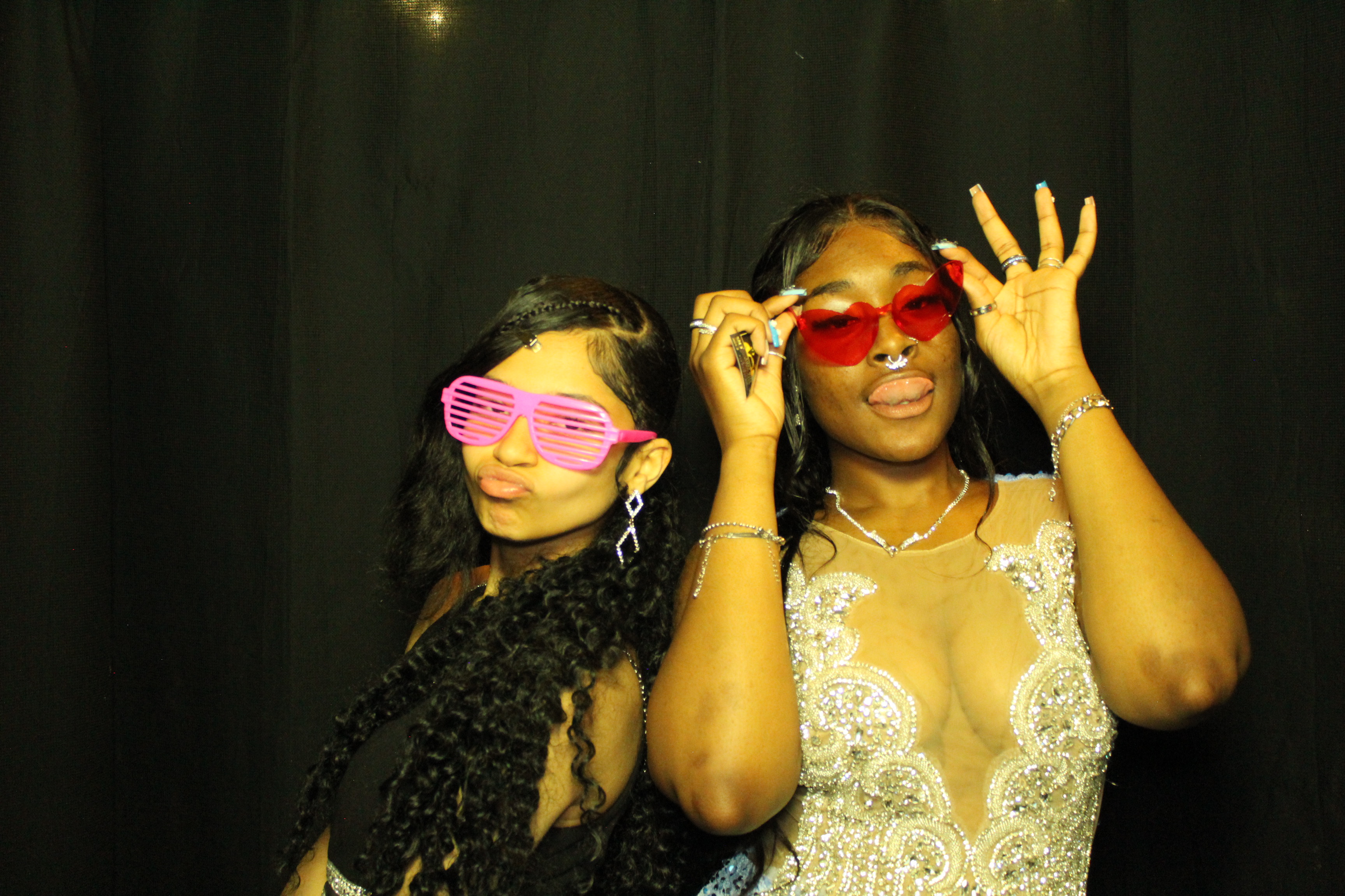 Aiken High School Prom 2025 | View more photos from the event at gallery.photoboothcincy.com/u/PhotoBoothCincy/Aiken-High-School-Prom-2025