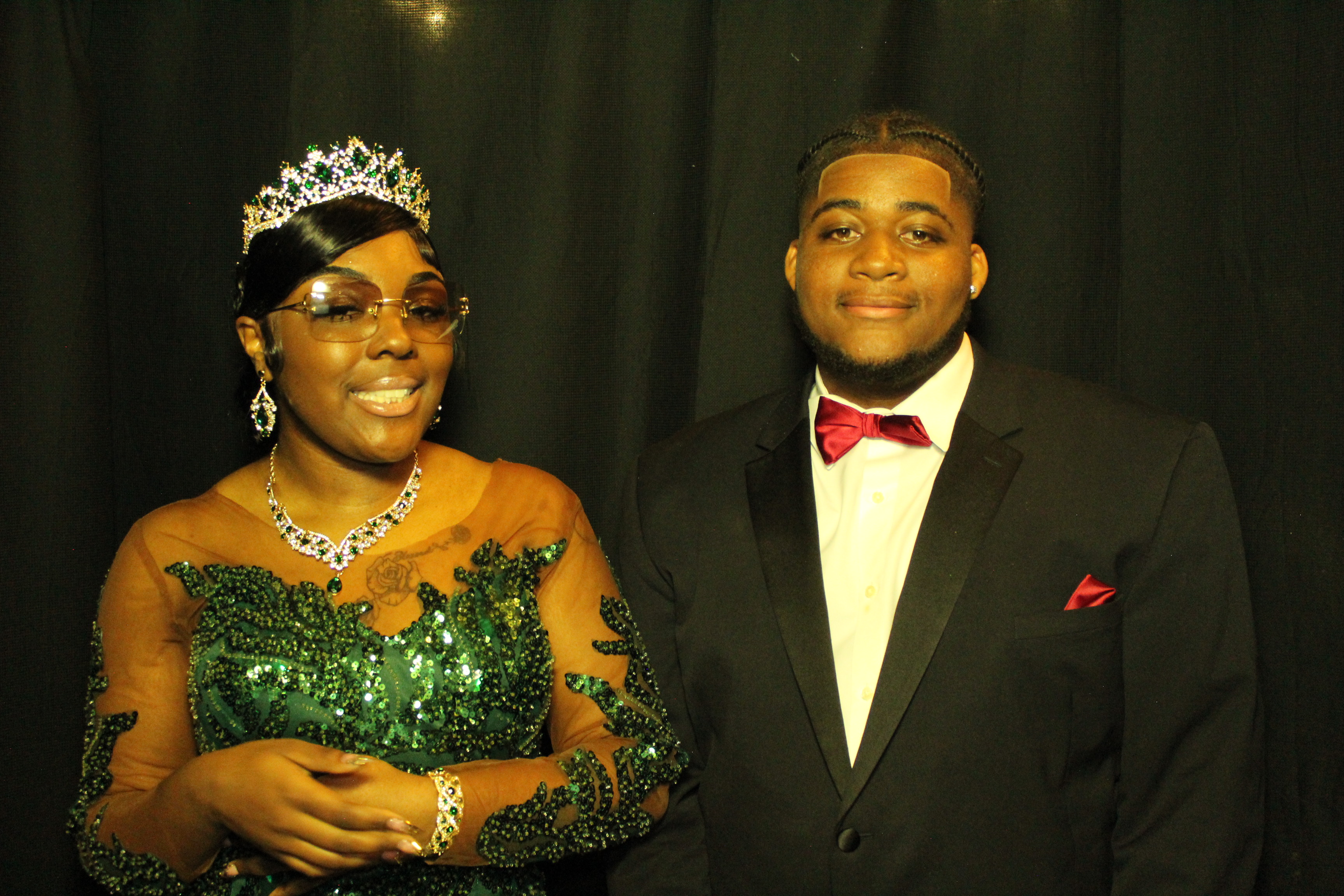 Aiken High School Prom 2025 | View more photos from the event at gallery.photoboothcincy.com/u/PhotoBoothCincy/Aiken-High-School-Prom-2025