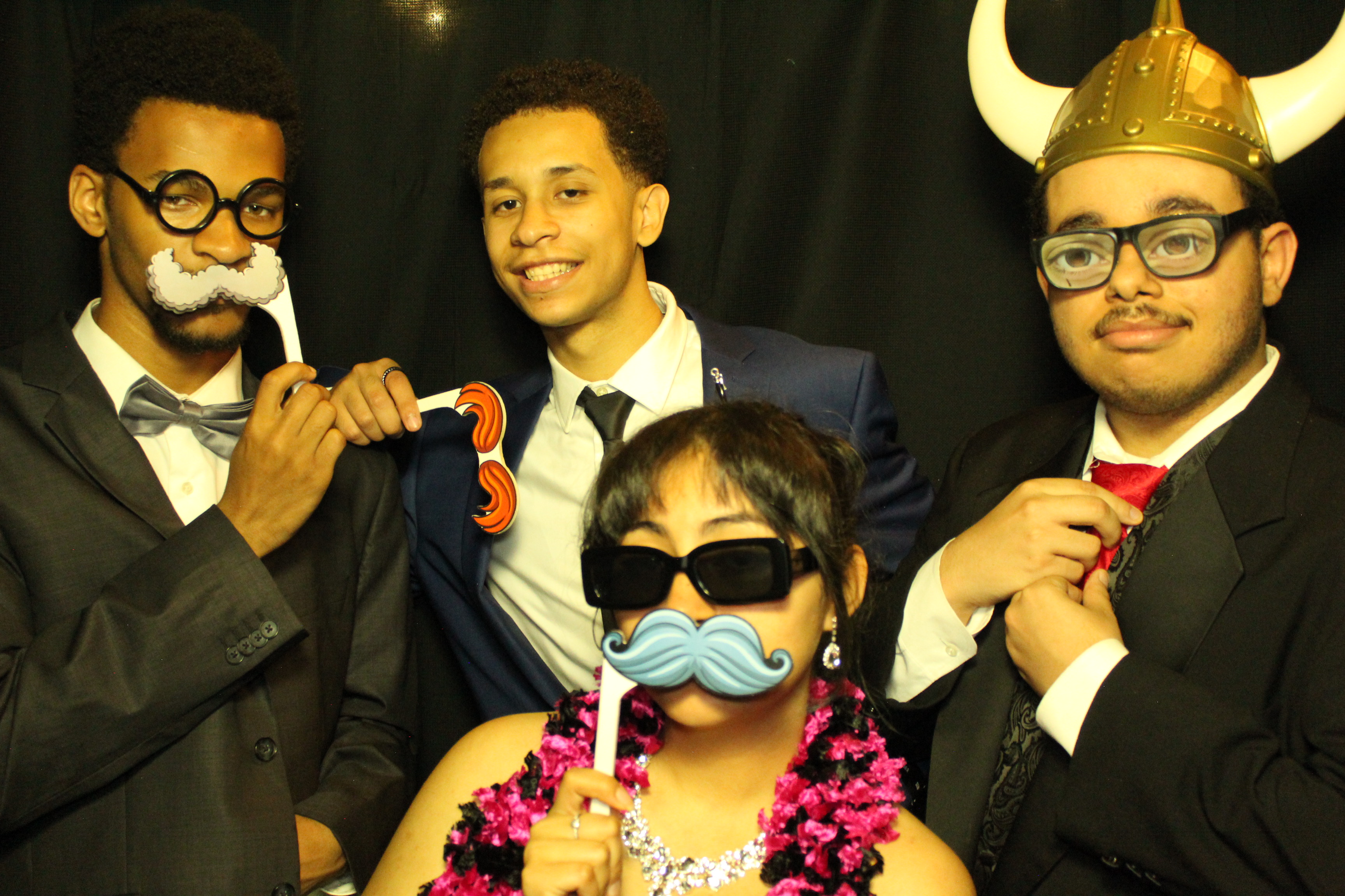 Aiken High School Prom 2025 | View more photos from the event at gallery.photoboothcincy.com/u/PhotoBoothCincy/Aiken-High-School-Prom-2025