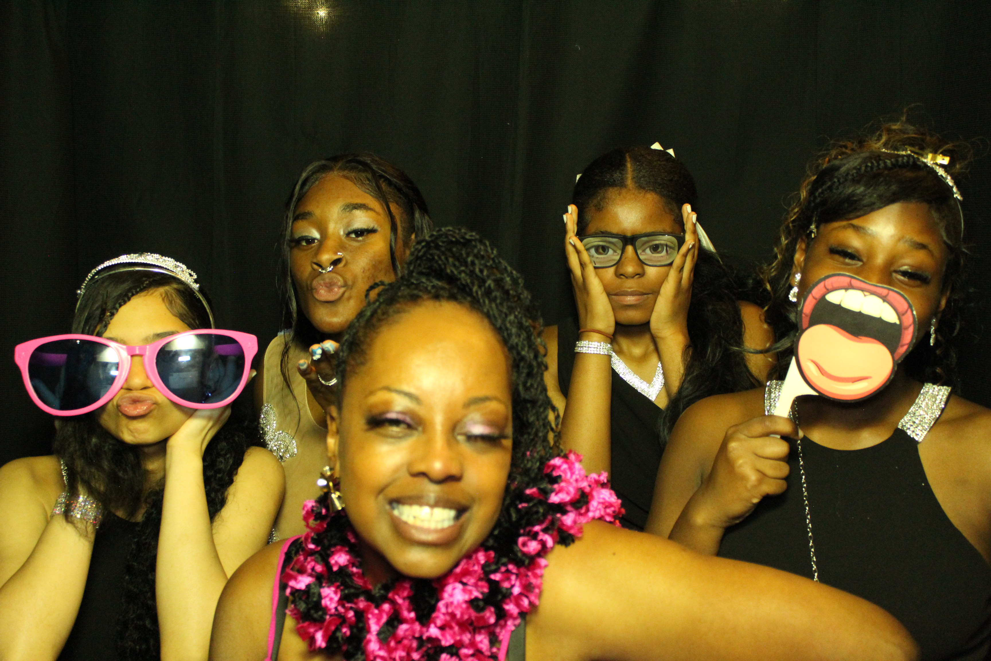 Aiken High School Prom 2025 | View more photos from the event at gallery.photoboothcincy.com/u/PhotoBoothCincy/Aiken-High-School-Prom-2025