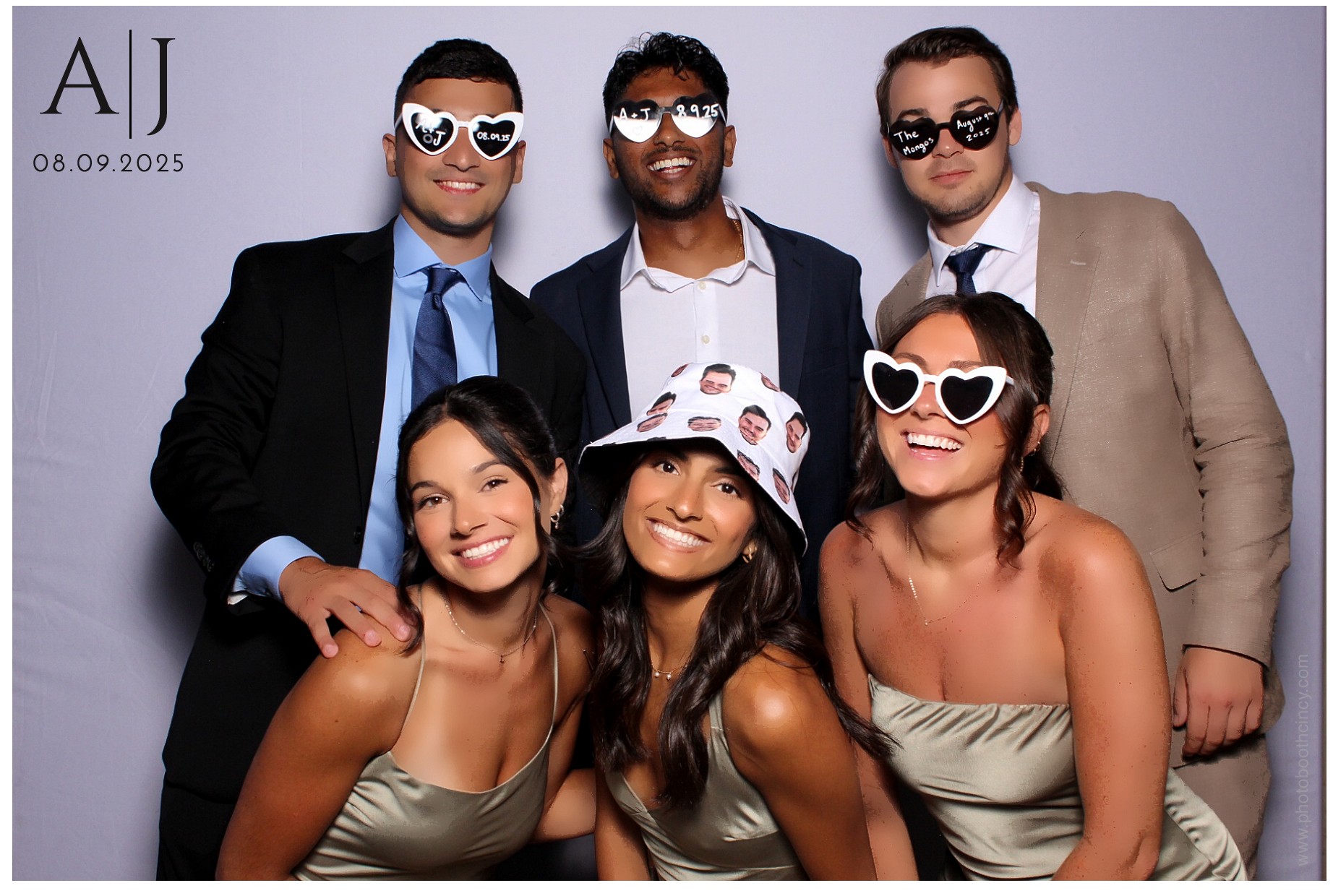 Alexa & Jack | View more photos from the event at gallery.photoboothcincy.com/u/PhotoBoothCincy/Alexa-Jack