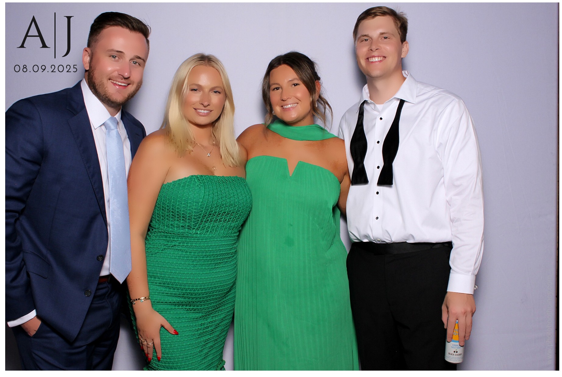 Alexa & Jack | View more photos from the event at gallery.photoboothcincy.com/u/PhotoBoothCincy/Alexa-Jack