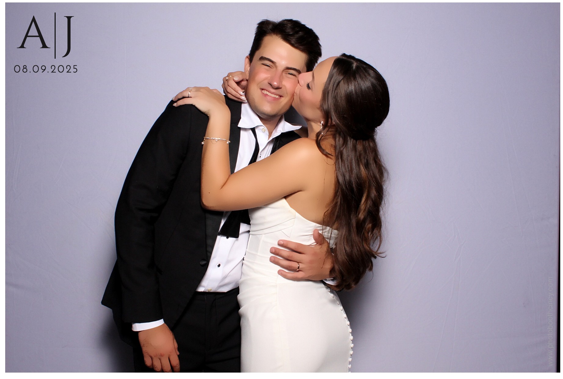 Alexa & Jack | View more photos from the event at gallery.photoboothcincy.com/u/PhotoBoothCincy/Alexa-Jack