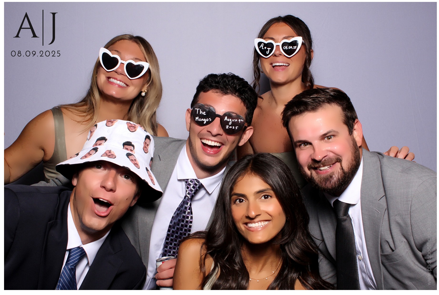 Alexa & Jack | View more photos from the event at gallery.photoboothcincy.com/u/PhotoBoothCincy/Alexa-Jack