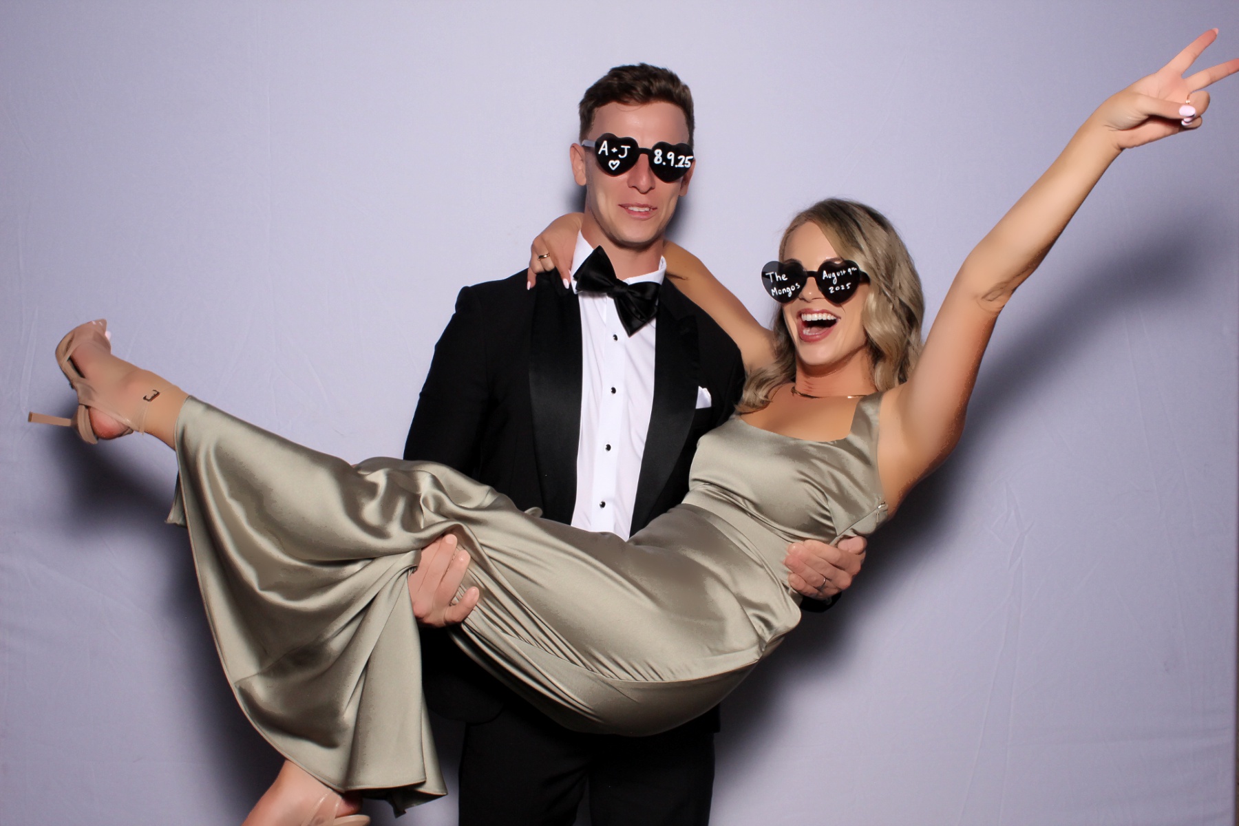 Alexa & Jack | View more photos from the event at gallery.photoboothcincy.com/u/PhotoBoothCincy/Alexa-Jack