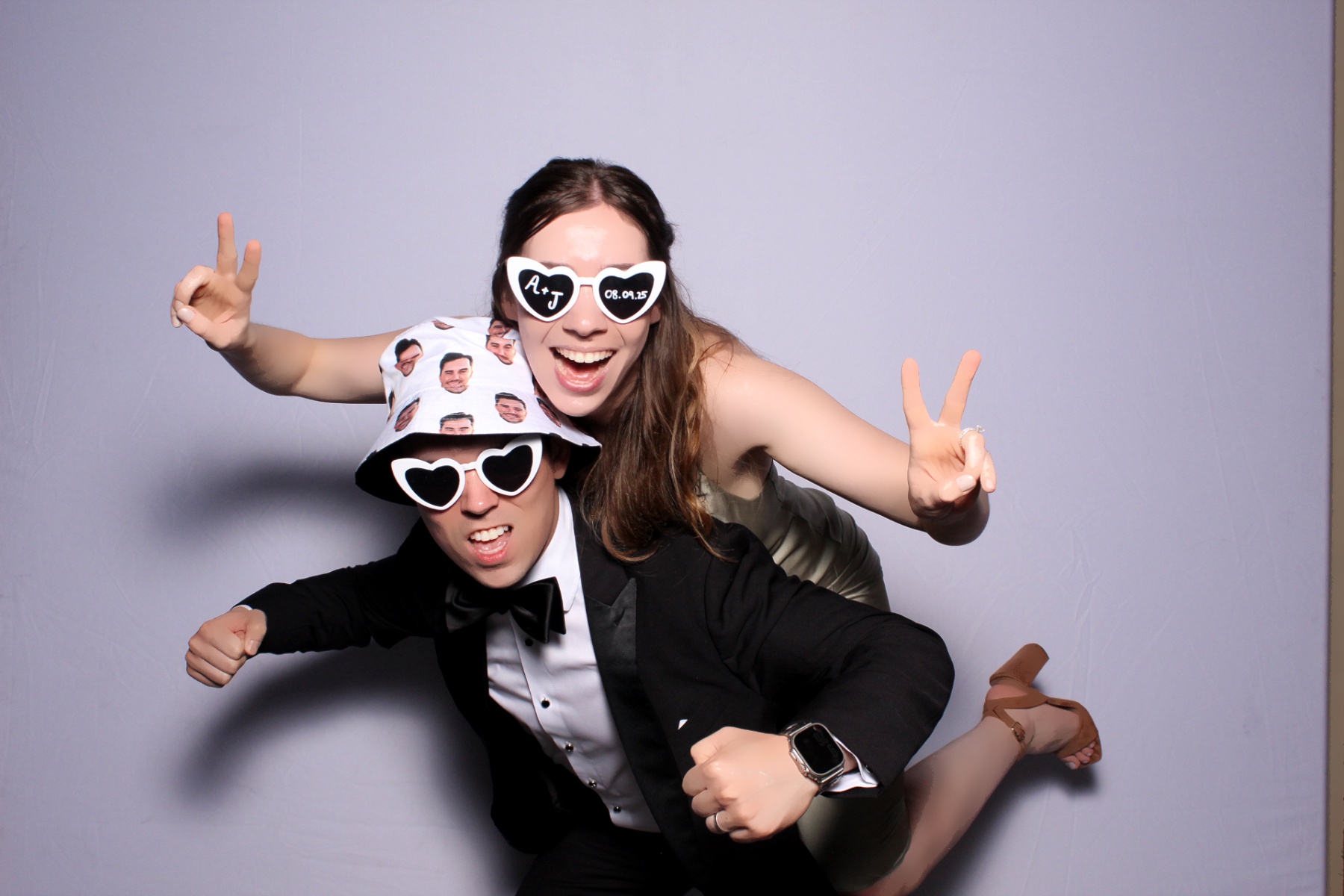 Alexa & Jack | View more photos from the event at gallery.photoboothcincy.com/u/PhotoBoothCincy/Alexa-Jack
