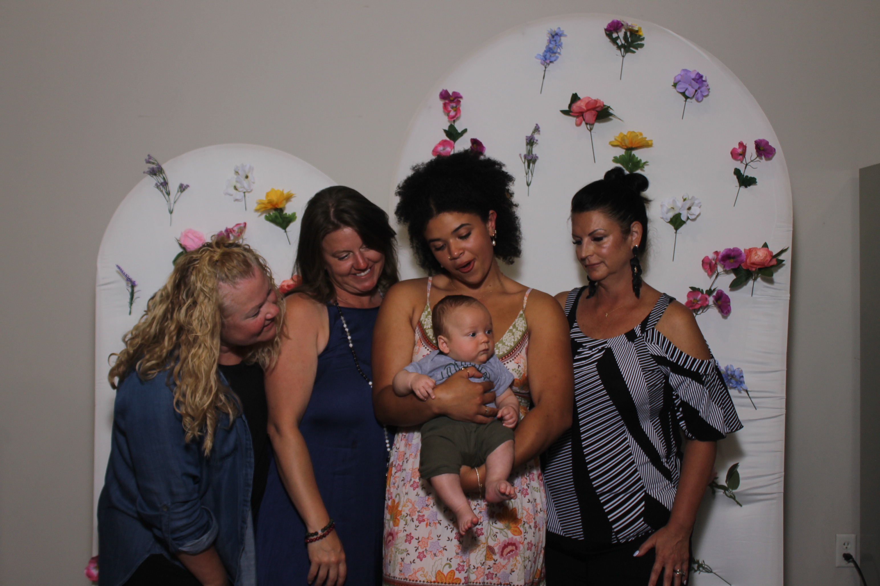 Aliana & Cloey's Grad Party | View more photos from the event at gallery.photoboothcincy.com/u/PhotoBoothCincy/Aliana-Cloeys-Grad-Party