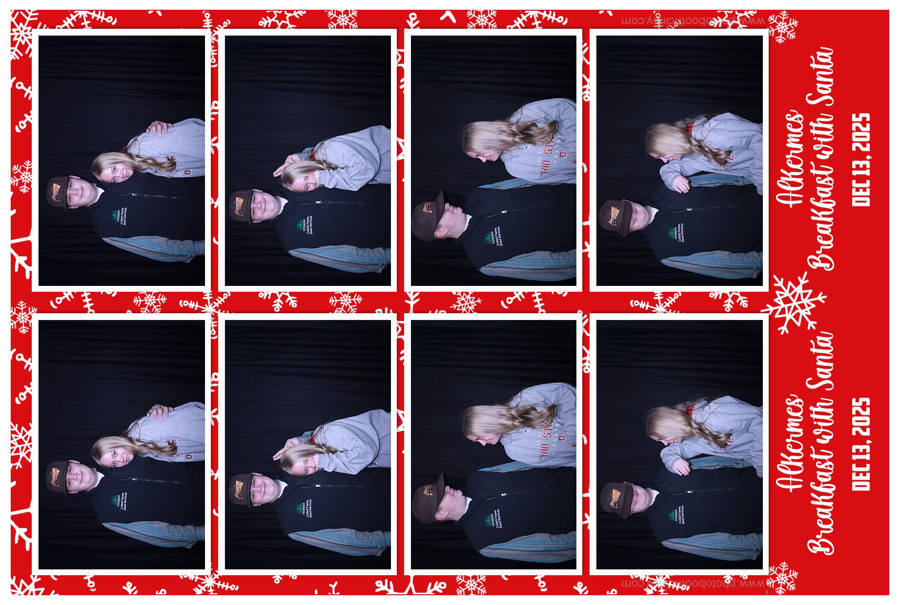 Alkermas Breakfast with Santa | View more photos from the event at gallery.photoboothcincy.com/u/PhotoBoothCincy/Alkermas-Breakfast-with-Santa