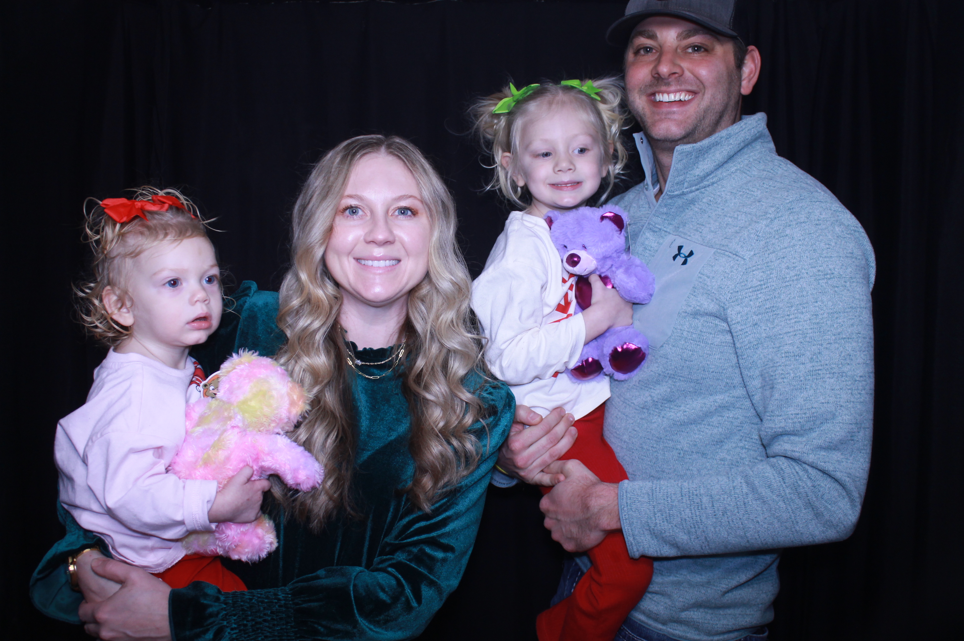Alkermas Breakfast with Santa | View more photos from the event at gallery.photoboothcincy.com/u/PhotoBoothCincy/Alkermas-Breakfast-with-Santa