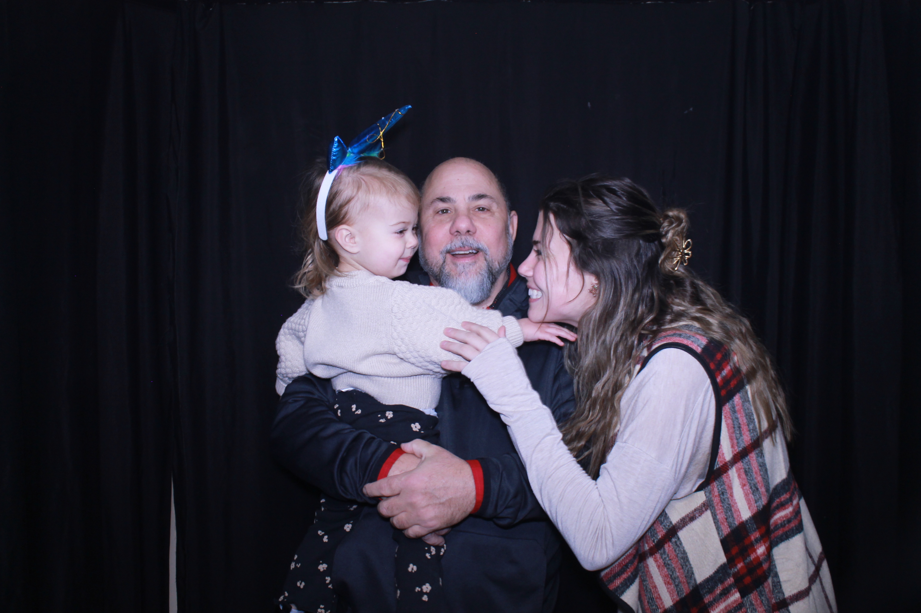 Alkermas Breakfast with Santa | View more photos from the event at gallery.photoboothcincy.com/u/PhotoBoothCincy/Alkermas-Breakfast-with-Santa