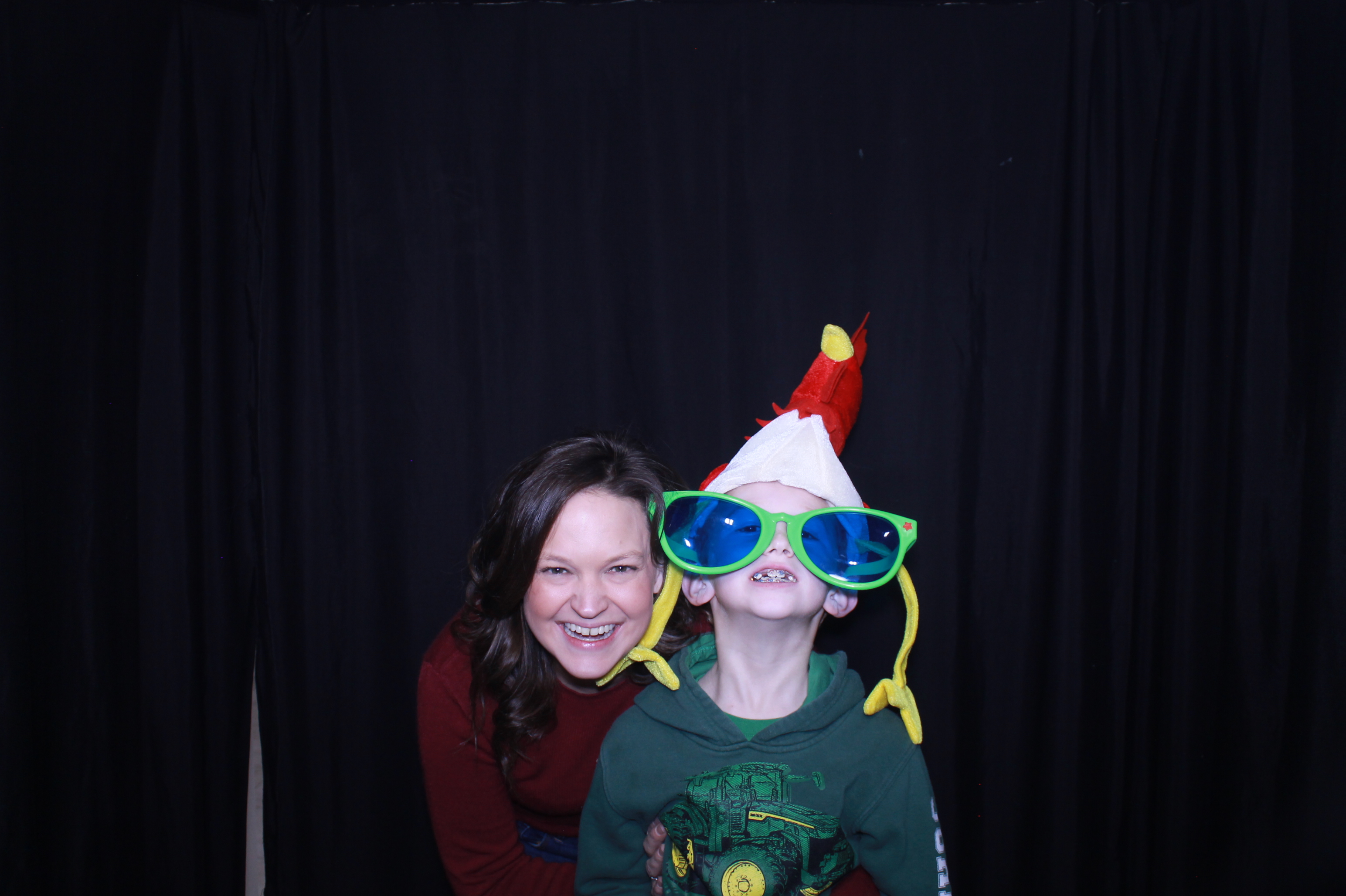 Alkermas Breakfast with Santa | View more photos from the event at gallery.photoboothcincy.com/u/PhotoBoothCincy/Alkermas-Breakfast-with-Santa