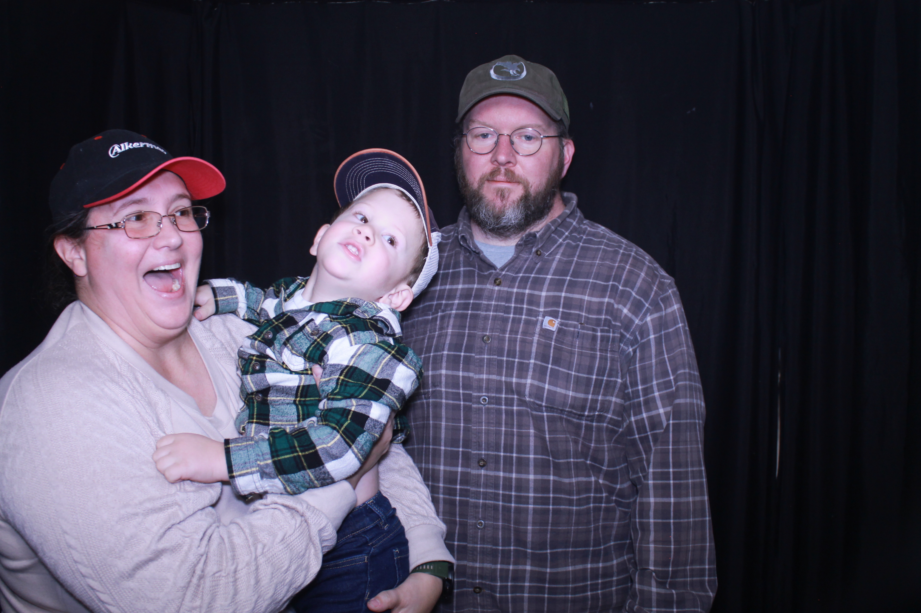 Alkermas Breakfast with Santa | View more photos from the event at gallery.photoboothcincy.com/u/PhotoBoothCincy/Alkermas-Breakfast-with-Santa