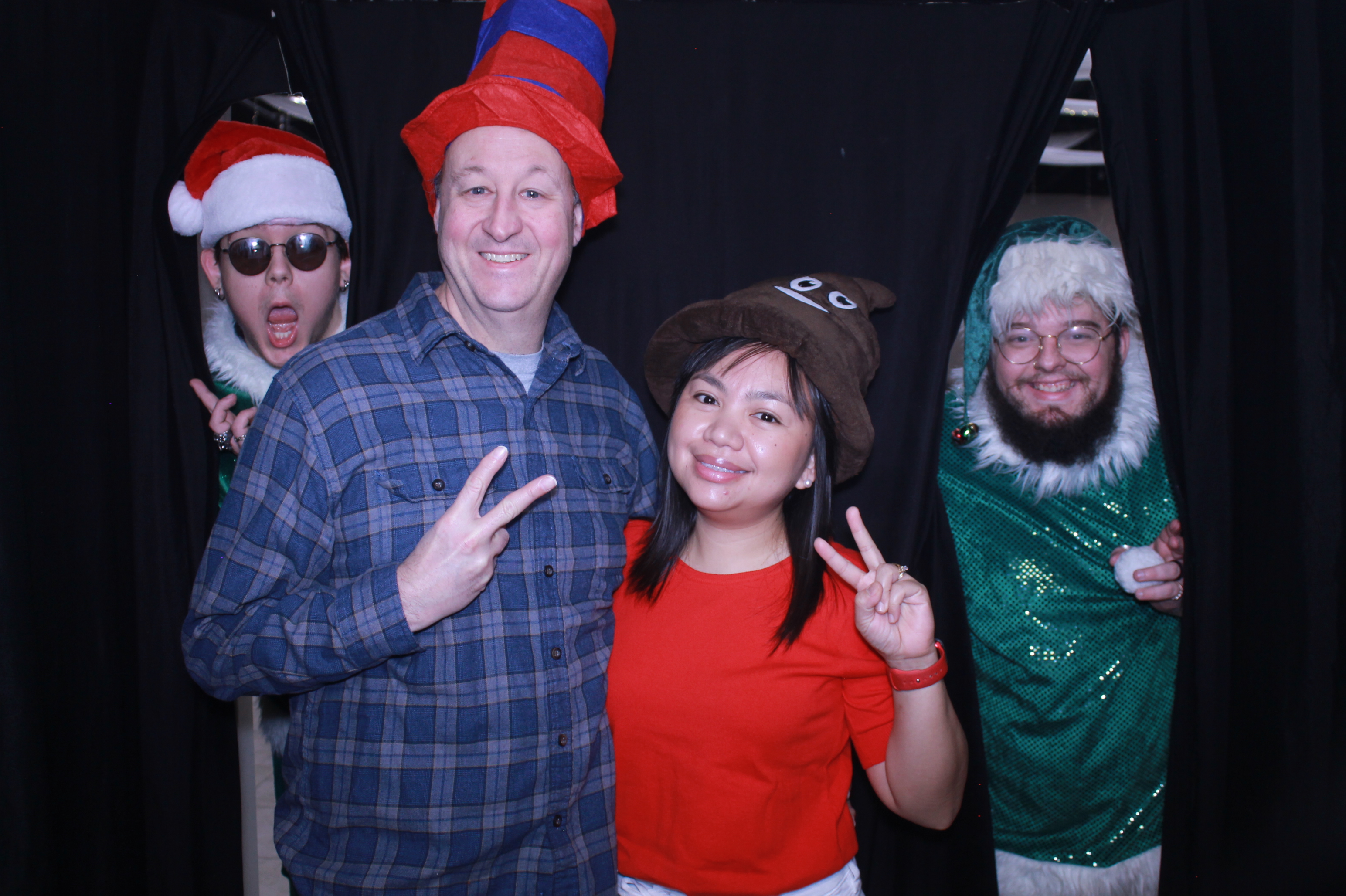 Alkermas Breakfast with Santa | View more photos from the event at gallery.photoboothcincy.com/u/PhotoBoothCincy/Alkermas-Breakfast-with-Santa