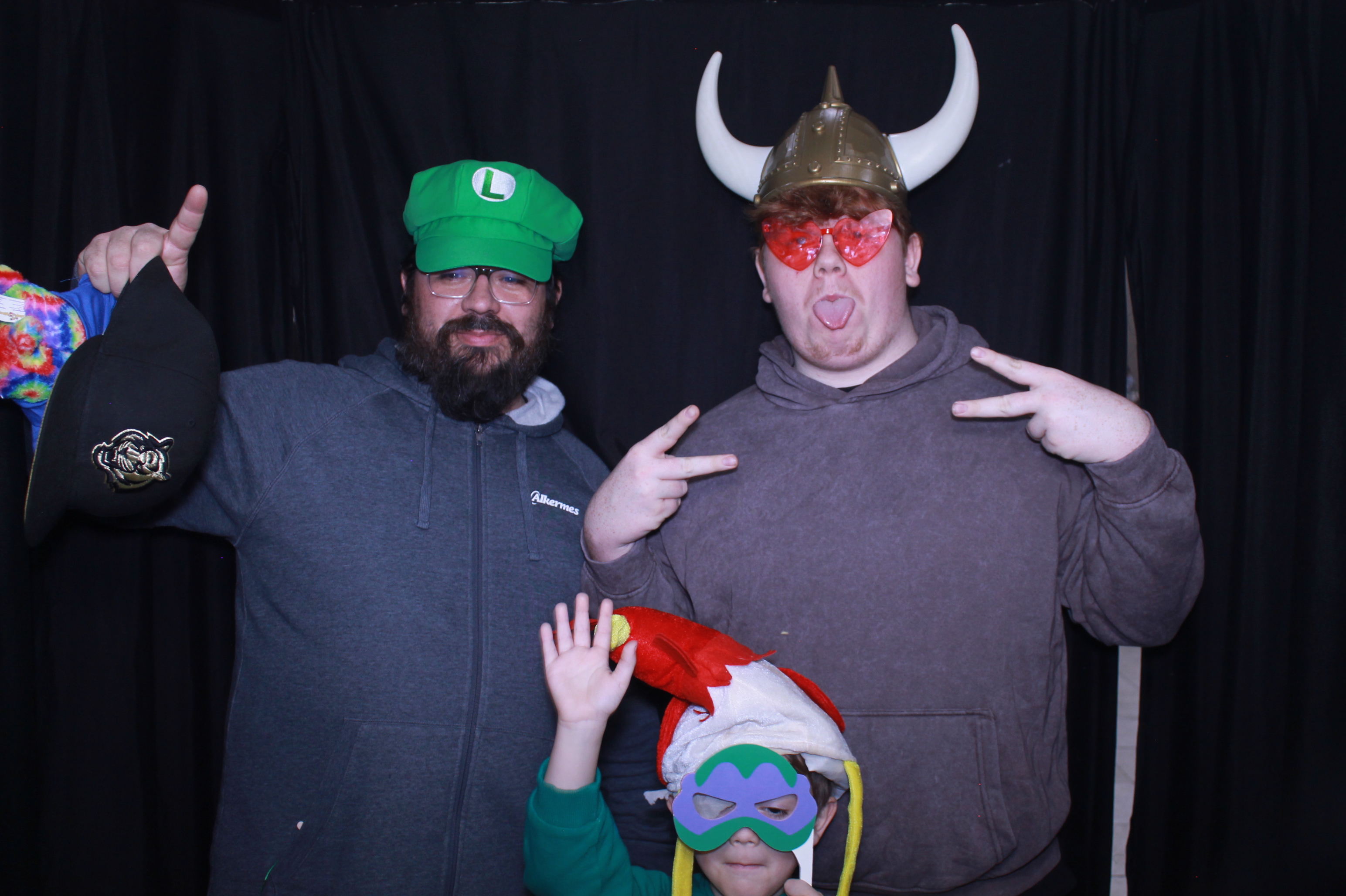 Alkermas Breakfast with Santa | View more photos from the event at gallery.photoboothcincy.com/u/PhotoBoothCincy/Alkermas-Breakfast-with-Santa