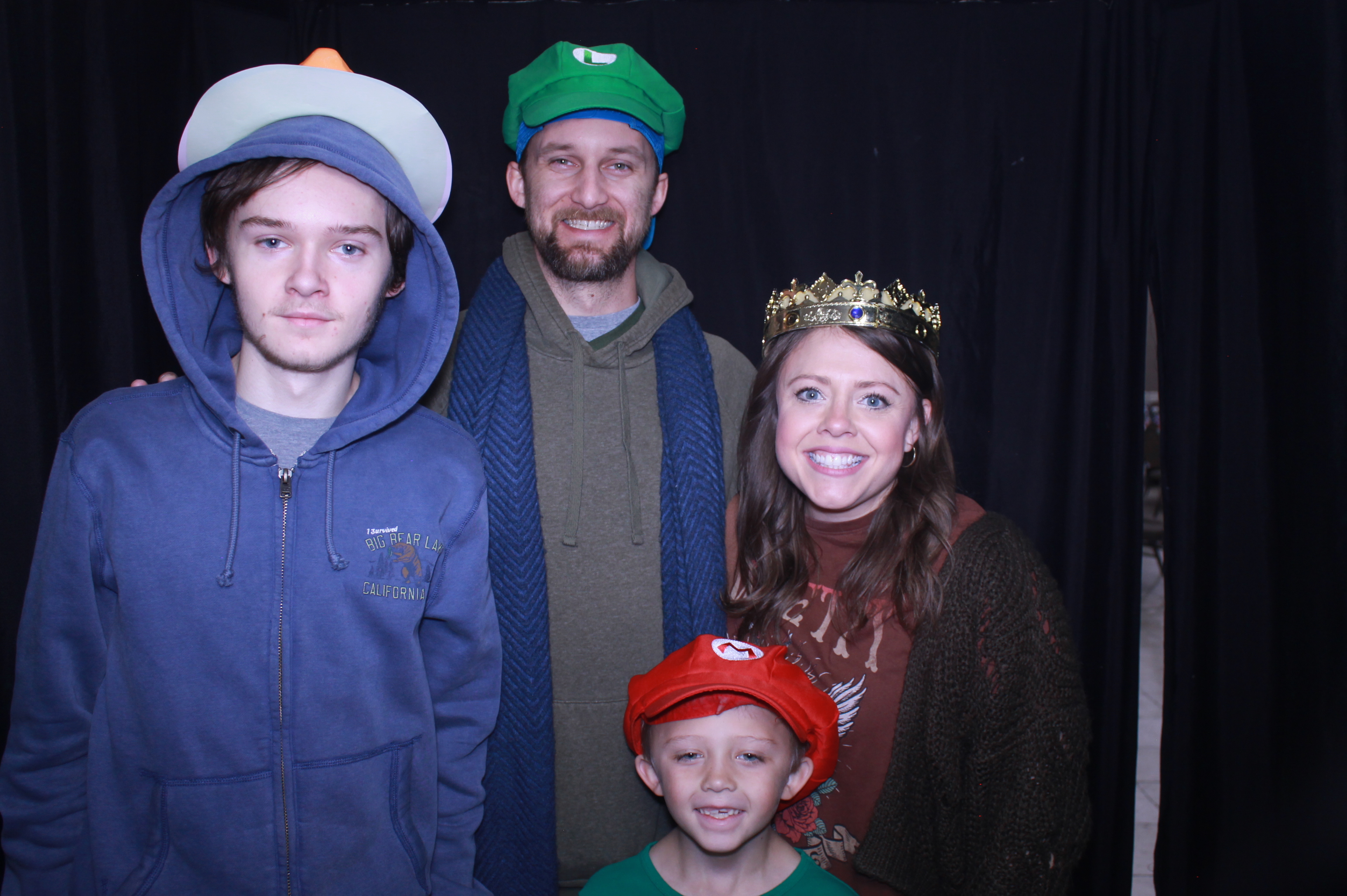 Alkermas Breakfast with Santa | View more photos from the event at gallery.photoboothcincy.com/u/PhotoBoothCincy/Alkermas-Breakfast-with-Santa