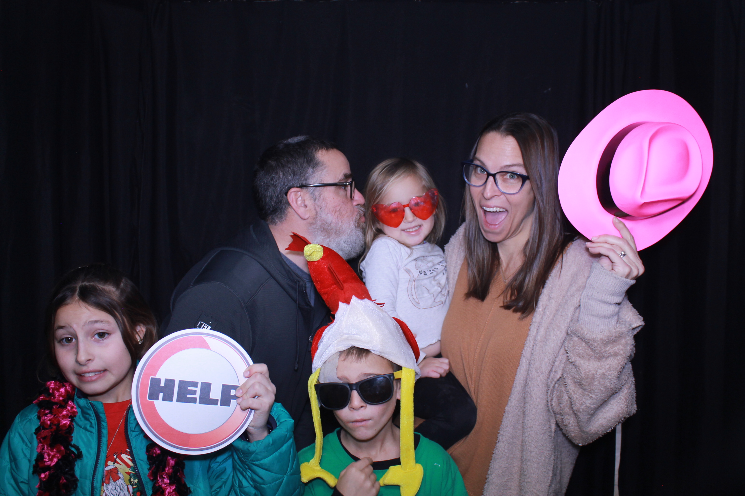 Alkermas Breakfast with Santa | View more photos from the event at gallery.photoboothcincy.com/u/PhotoBoothCincy/Alkermas-Breakfast-with-Santa