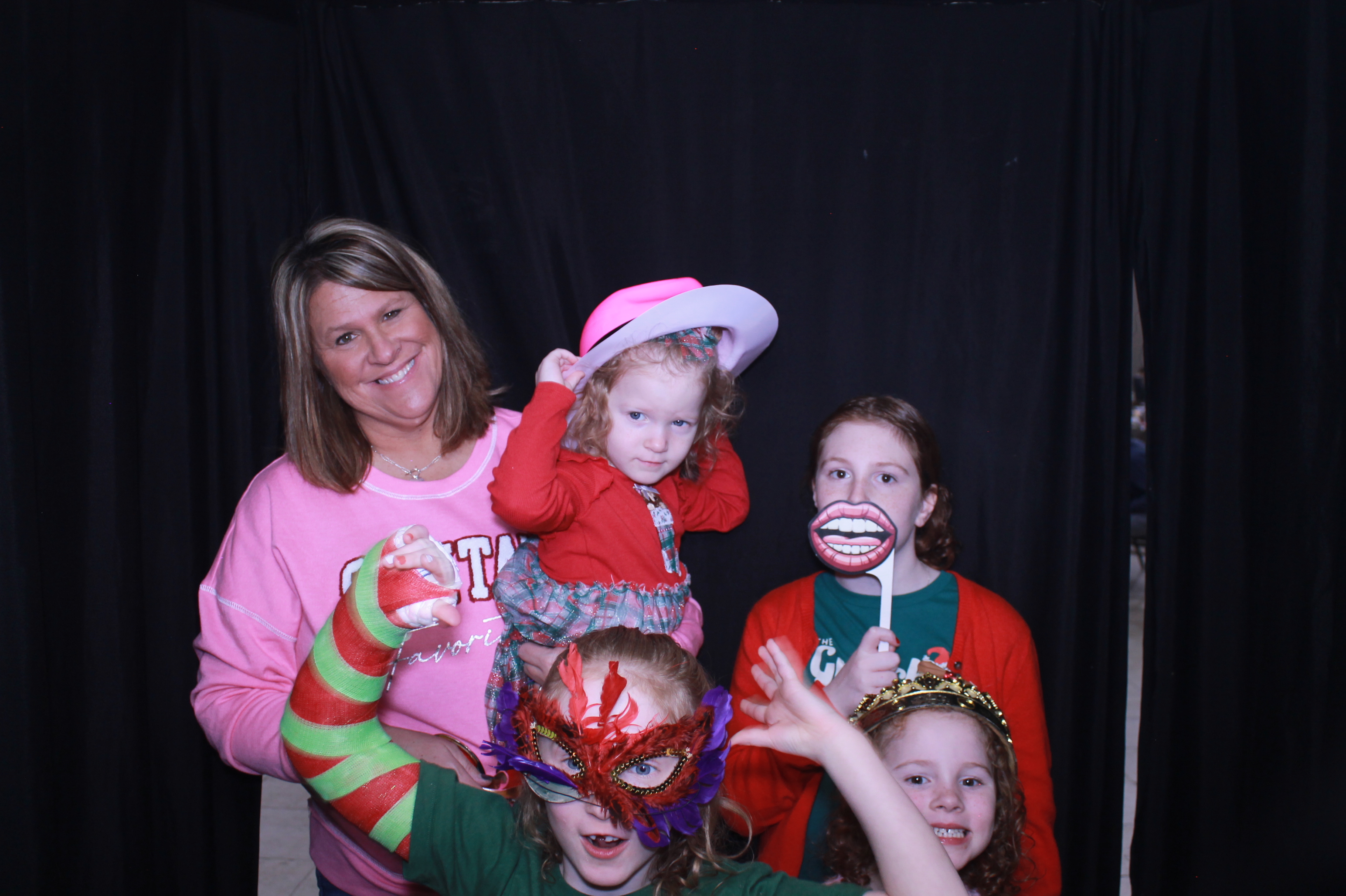 Alkermas Breakfast with Santa | View more photos from the event at gallery.photoboothcincy.com/u/PhotoBoothCincy/Alkermas-Breakfast-with-Santa