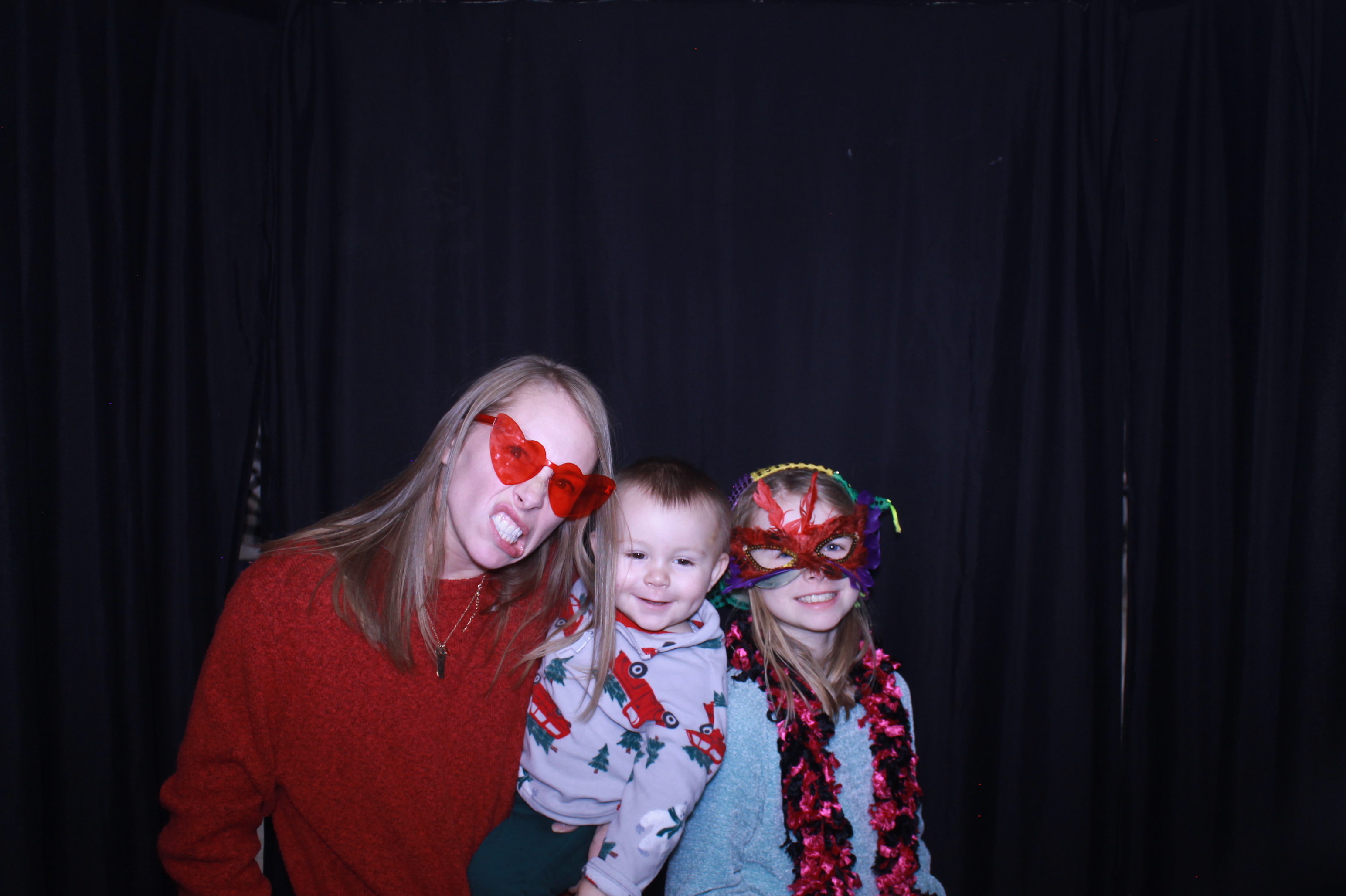 Alkermas Breakfast with Santa | View more photos from the event at gallery.photoboothcincy.com/u/PhotoBoothCincy/Alkermas-Breakfast-with-Santa