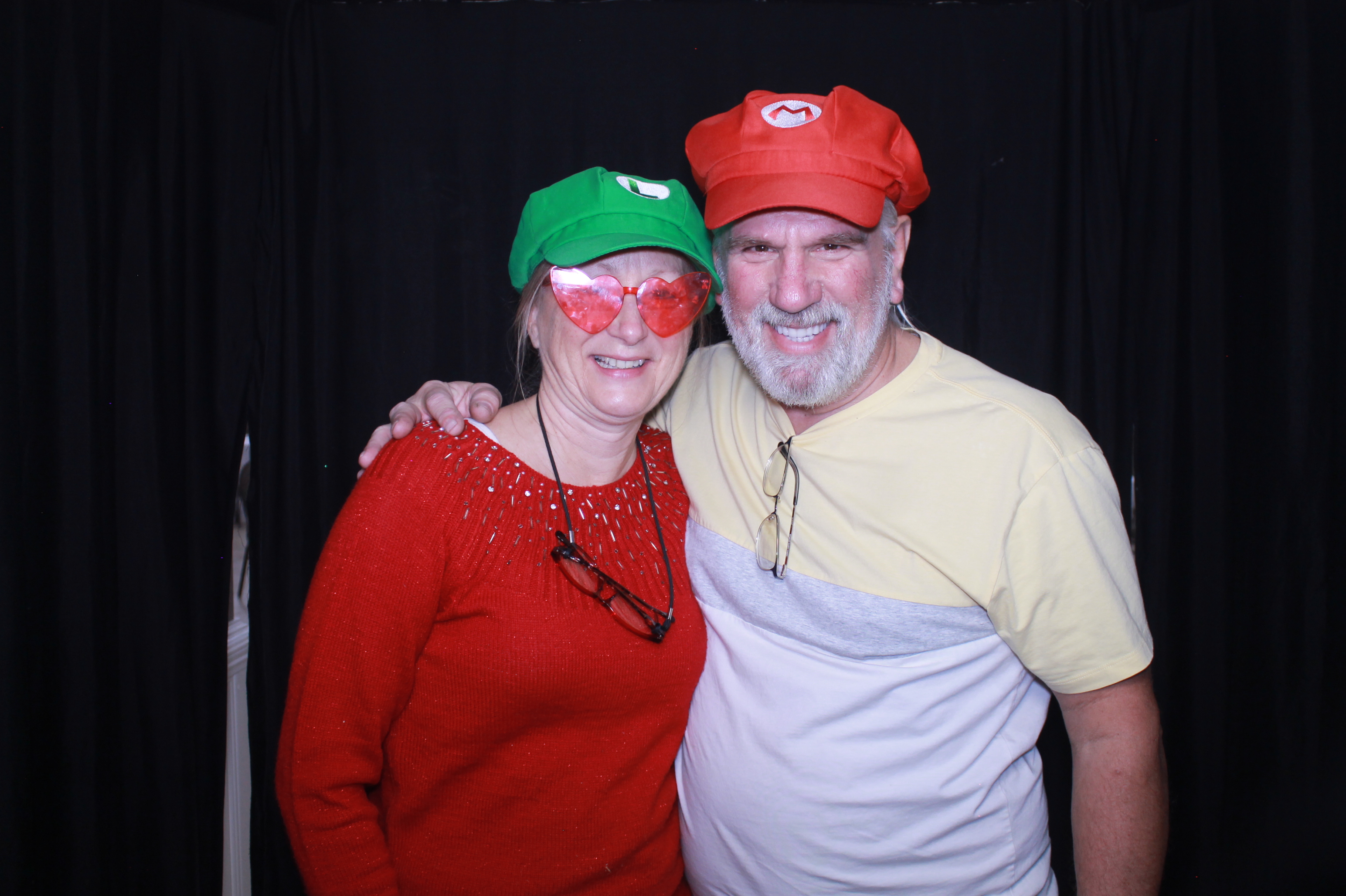 Alkermas Breakfast with Santa | View more photos from the event at gallery.photoboothcincy.com/u/PhotoBoothCincy/Alkermas-Breakfast-with-Santa