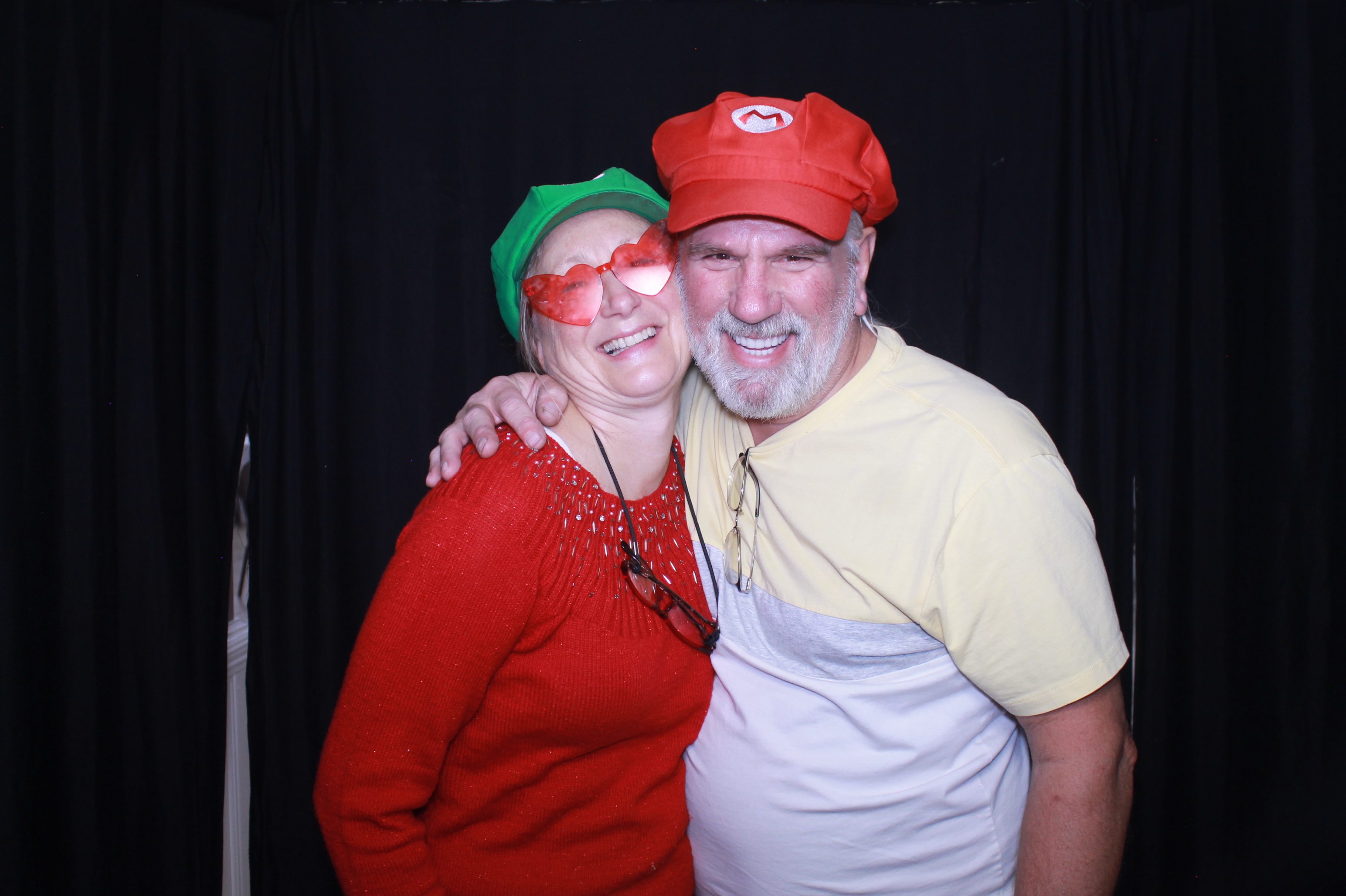 Alkermas Breakfast with Santa | View more photos from the event at gallery.photoboothcincy.com/u/PhotoBoothCincy/Alkermas-Breakfast-with-Santa