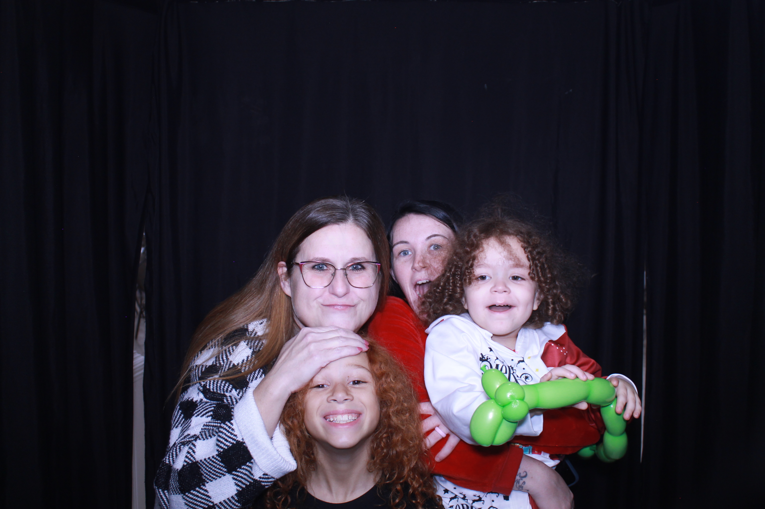 Alkermas Breakfast with Santa | View more photos from the event at gallery.photoboothcincy.com/u/PhotoBoothCincy/Alkermas-Breakfast-with-Santa