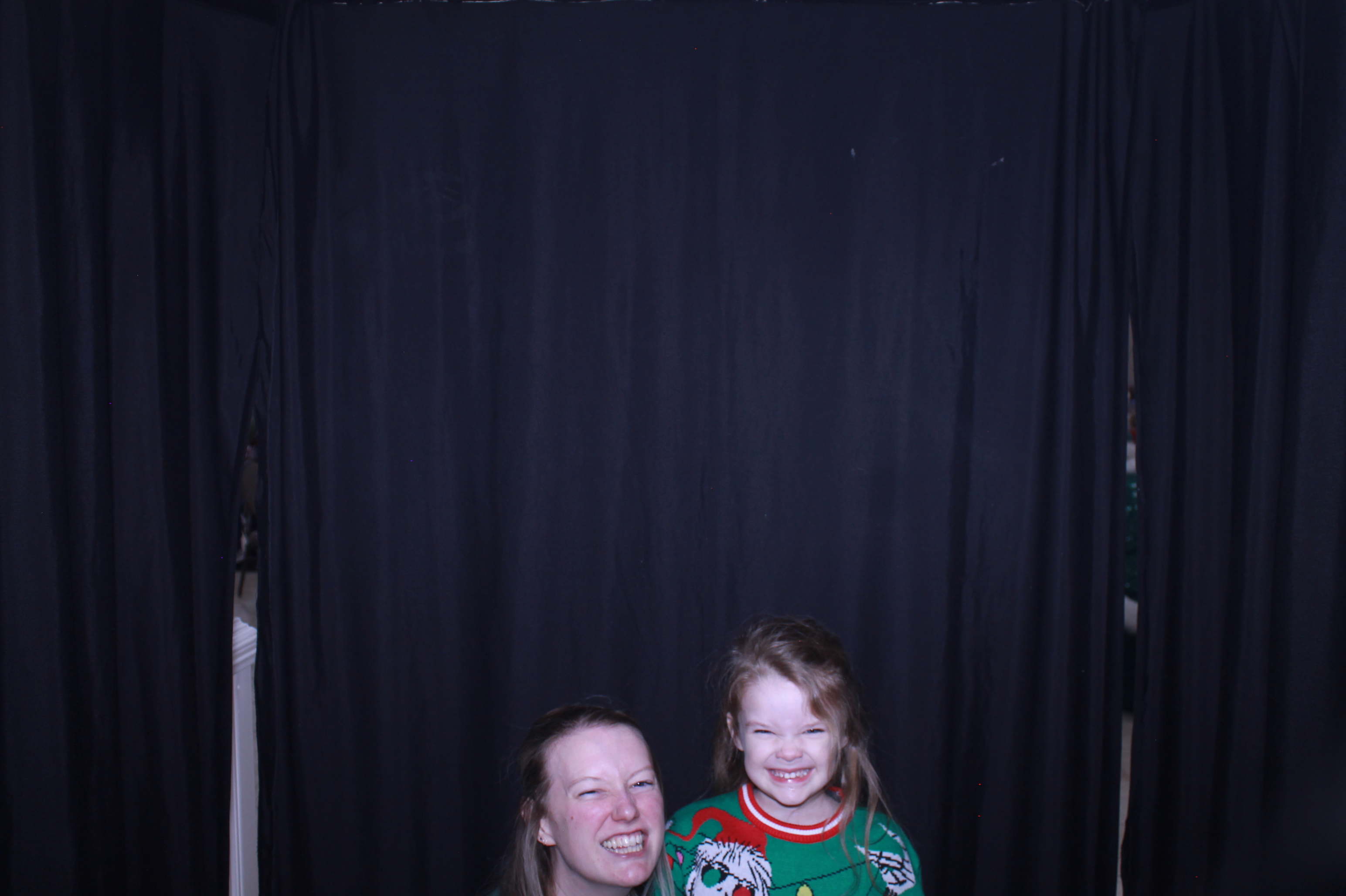 Alkermas Breakfast with Santa | View more photos from the event at gallery.photoboothcincy.com/u/PhotoBoothCincy/Alkermas-Breakfast-with-Santa
