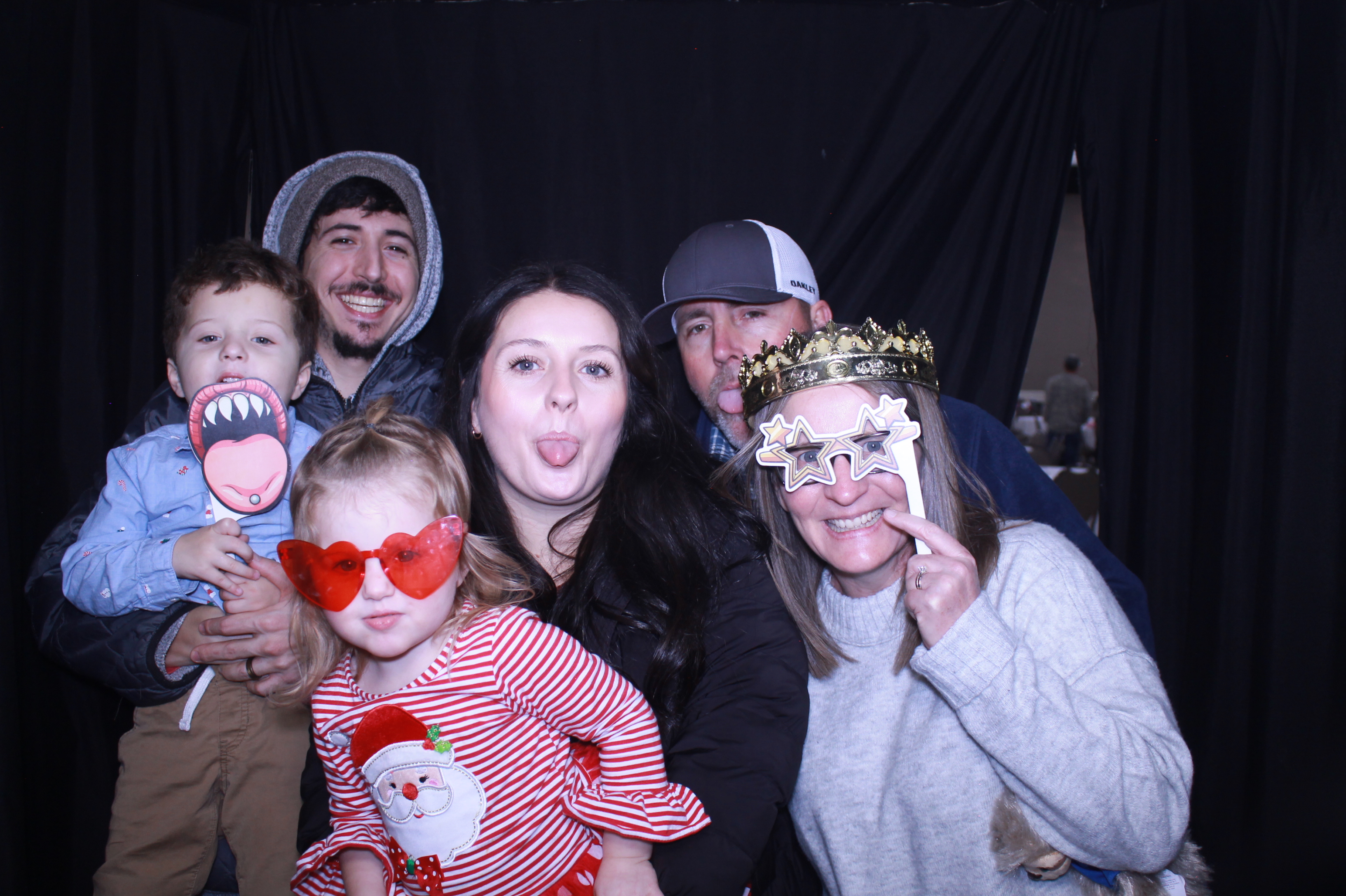 Alkermas Breakfast with Santa | View more photos from the event at gallery.photoboothcincy.com/u/PhotoBoothCincy/Alkermas-Breakfast-with-Santa