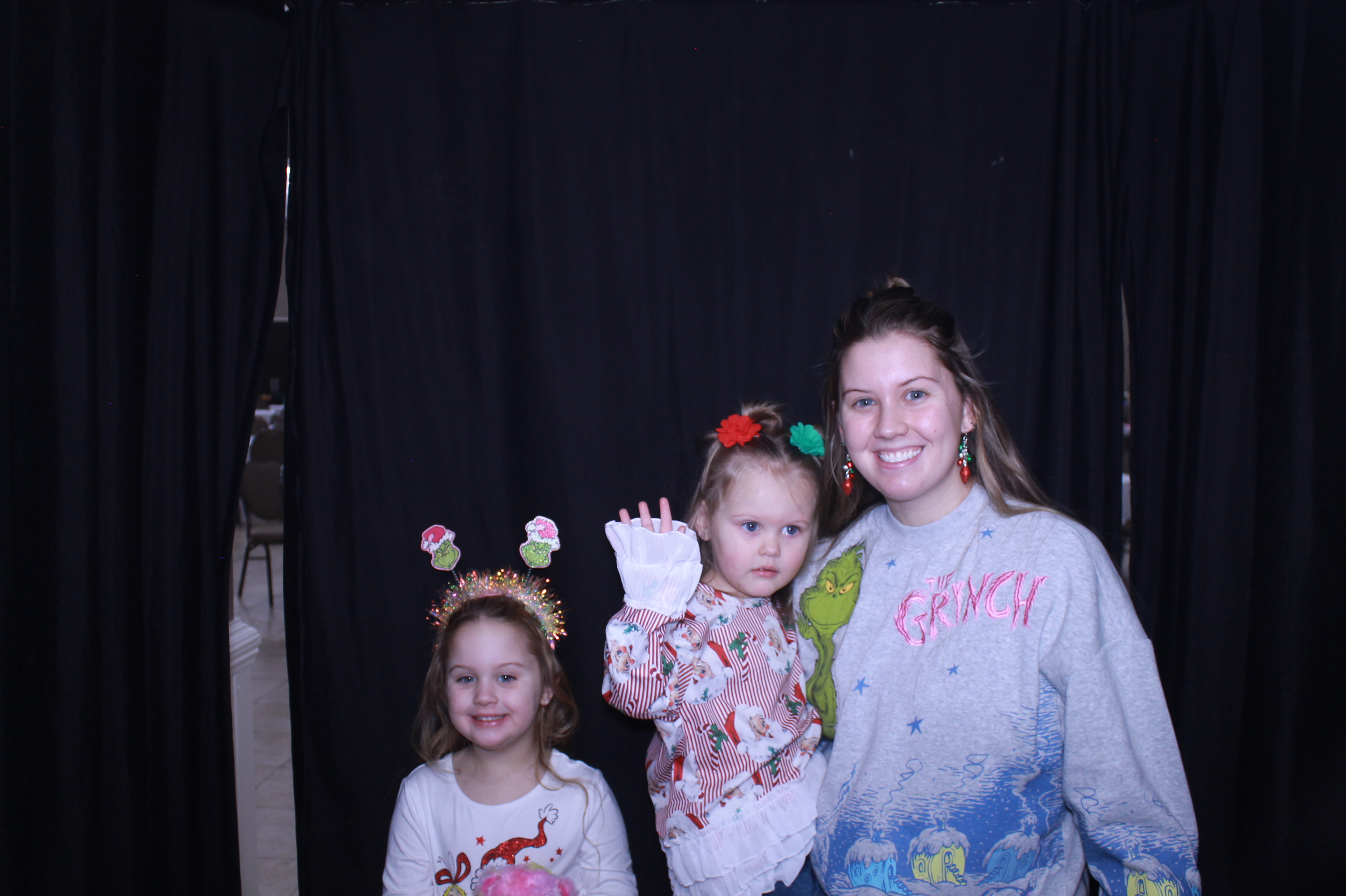 Alkermas Breakfast with Santa | View more photos from the event at gallery.photoboothcincy.com/u/PhotoBoothCincy/Alkermas-Breakfast-with-Santa