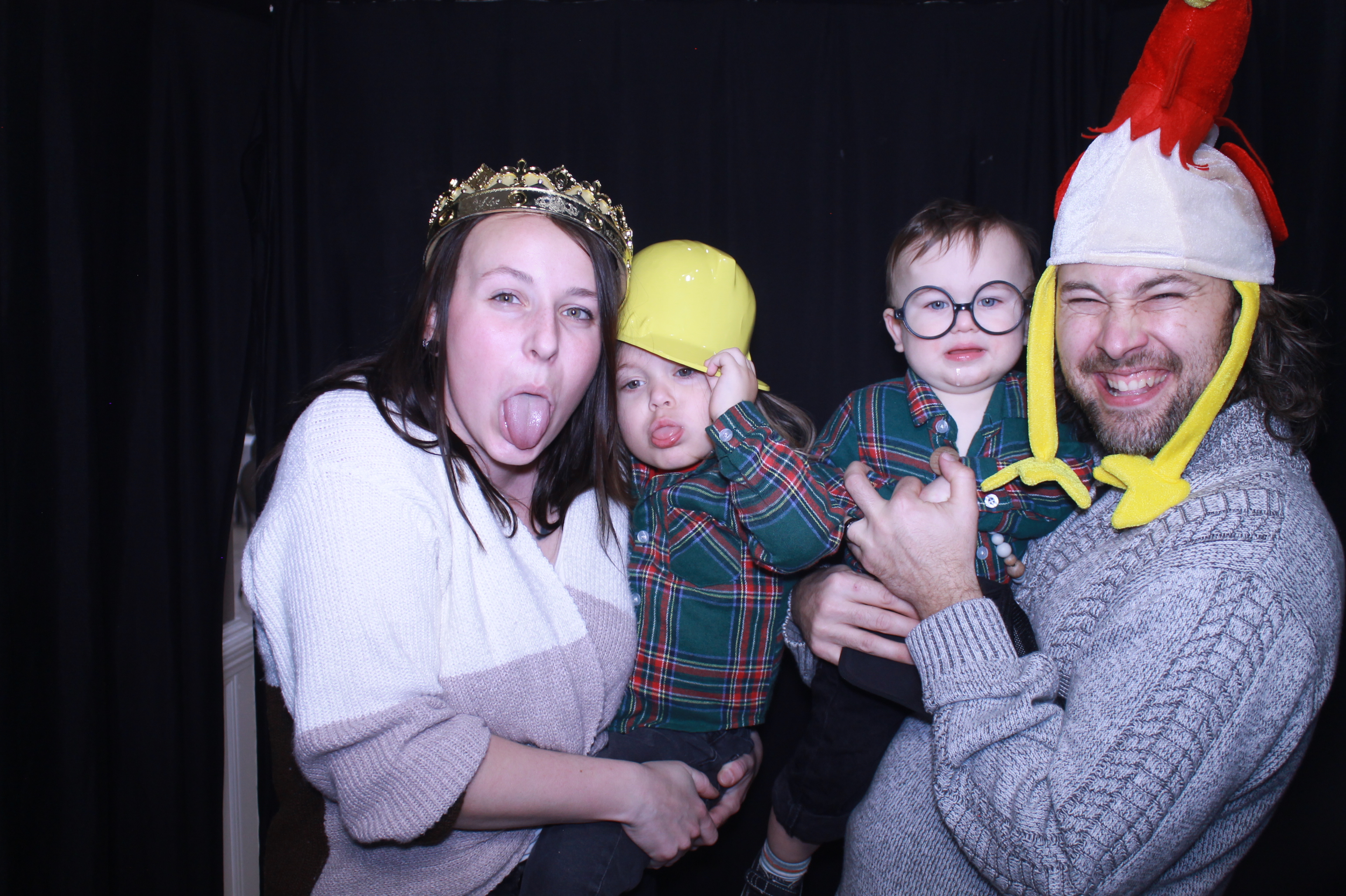 Alkermas Breakfast with Santa | View more photos from the event at gallery.photoboothcincy.com/u/PhotoBoothCincy/Alkermas-Breakfast-with-Santa