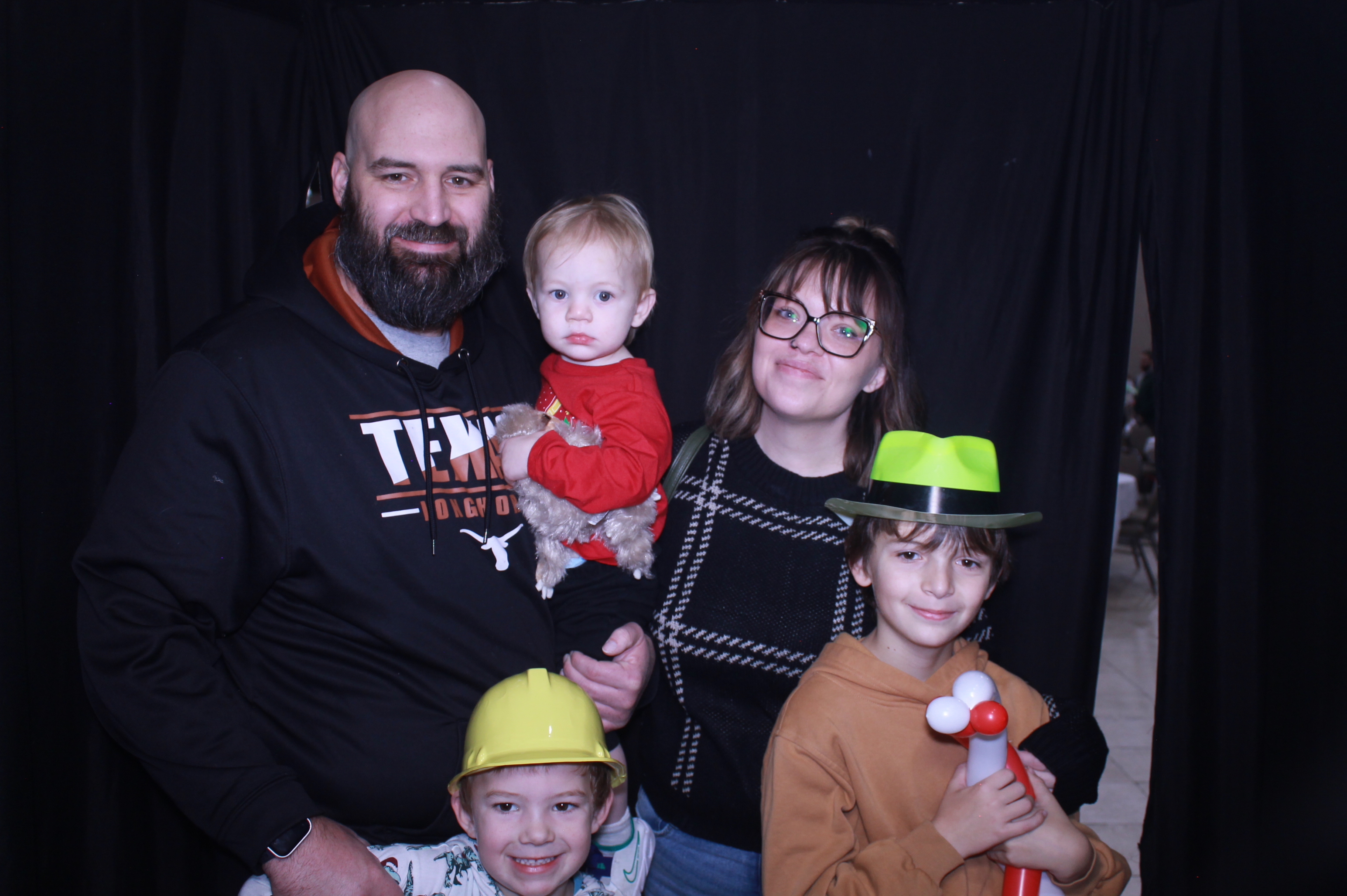 Alkermas Breakfast with Santa | View more photos from the event at gallery.photoboothcincy.com/u/PhotoBoothCincy/Alkermas-Breakfast-with-Santa