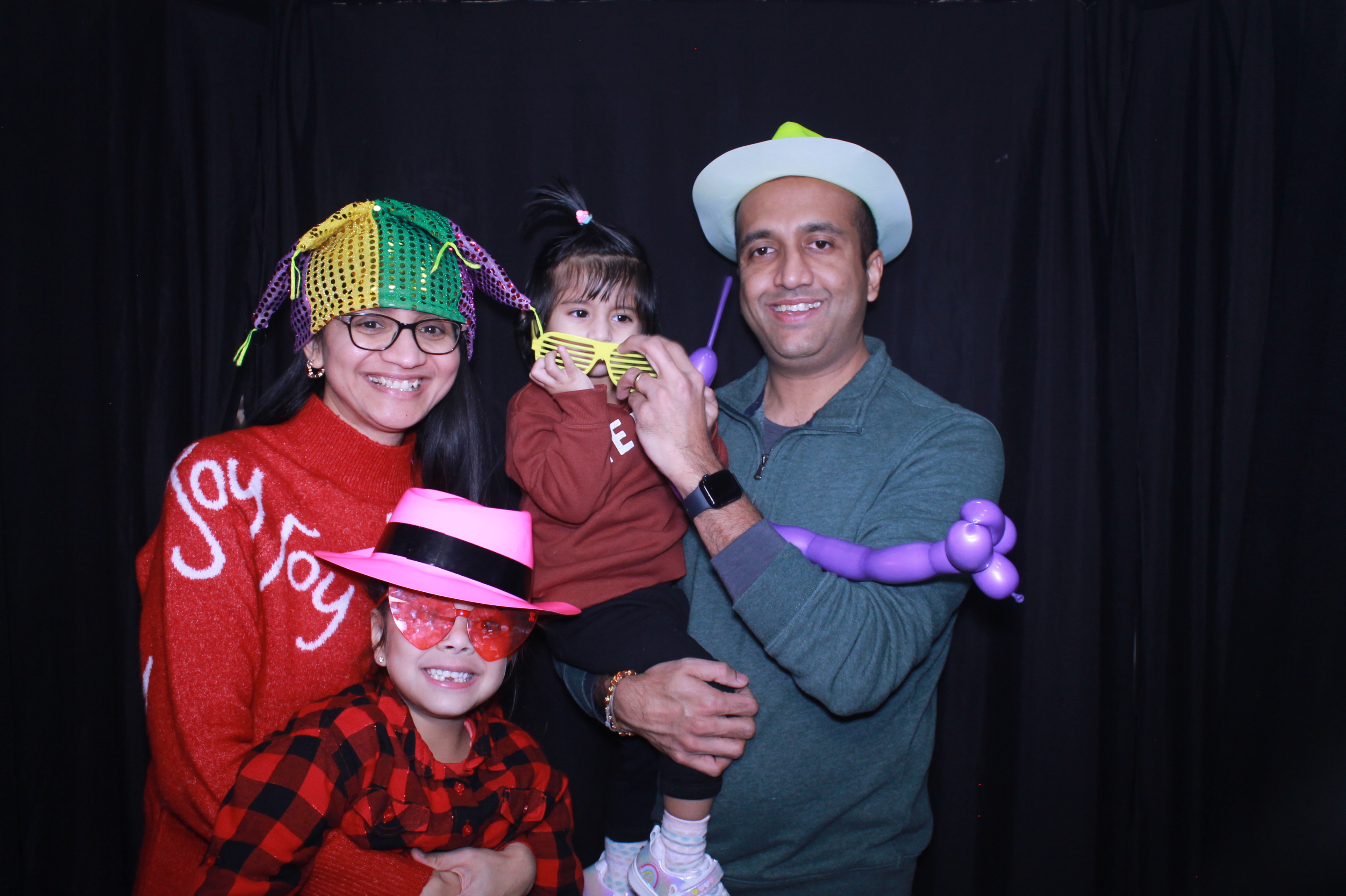 Alkermas Breakfast with Santa | View more photos from the event at gallery.photoboothcincy.com/u/PhotoBoothCincy/Alkermas-Breakfast-with-Santa