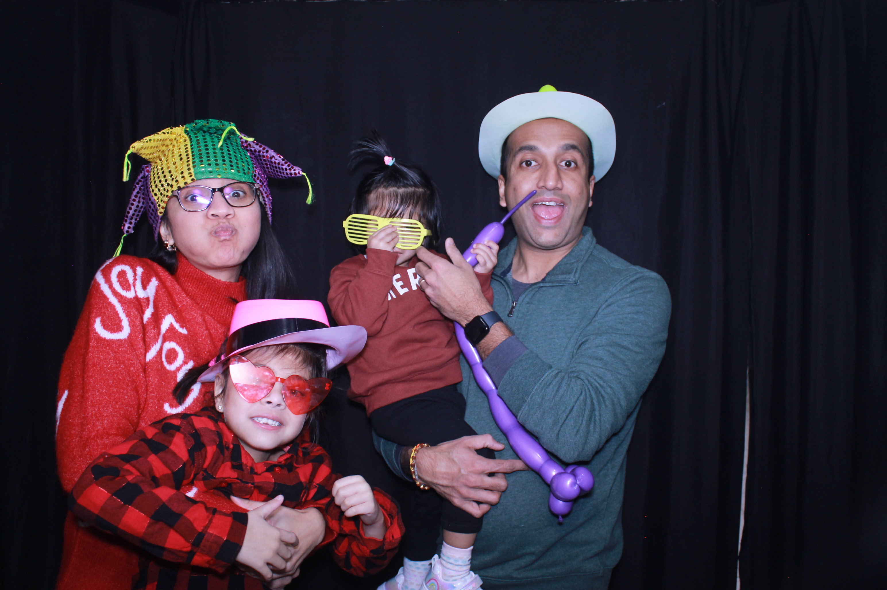 Alkermas Breakfast with Santa | View more photos from the event at gallery.photoboothcincy.com/u/PhotoBoothCincy/Alkermas-Breakfast-with-Santa