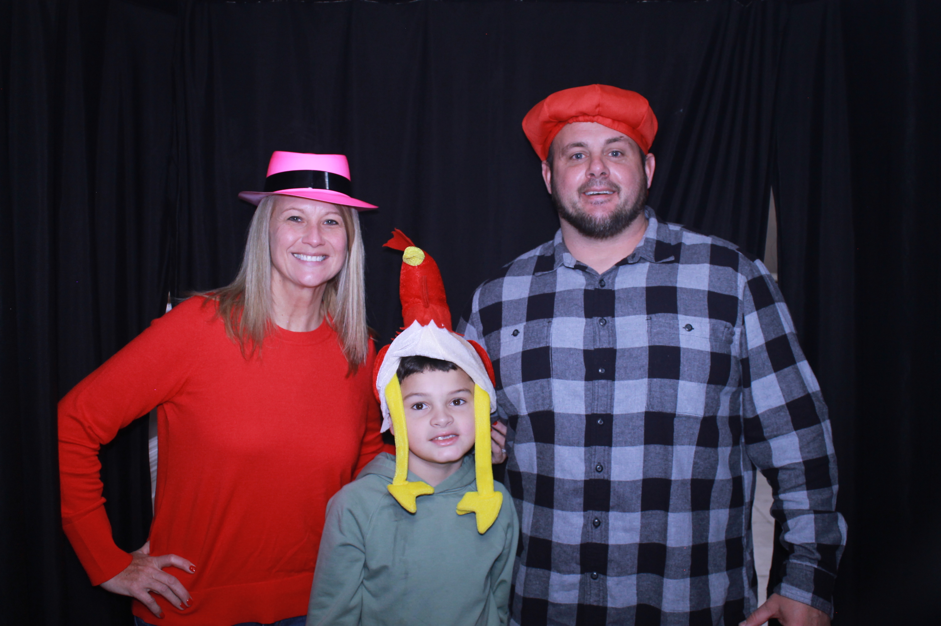 Alkermas Breakfast with Santa | View more photos from the event at gallery.photoboothcincy.com/u/PhotoBoothCincy/Alkermas-Breakfast-with-Santa
