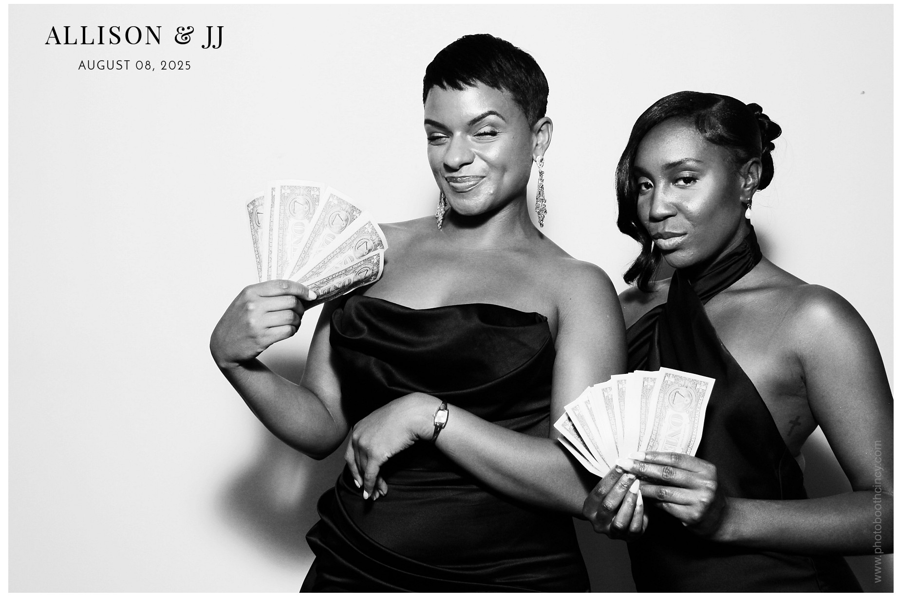 Allison & JJ | View more photos from the event at gallery.photoboothcincy.com/u/PhotoBoothCincy/Allison-JJ