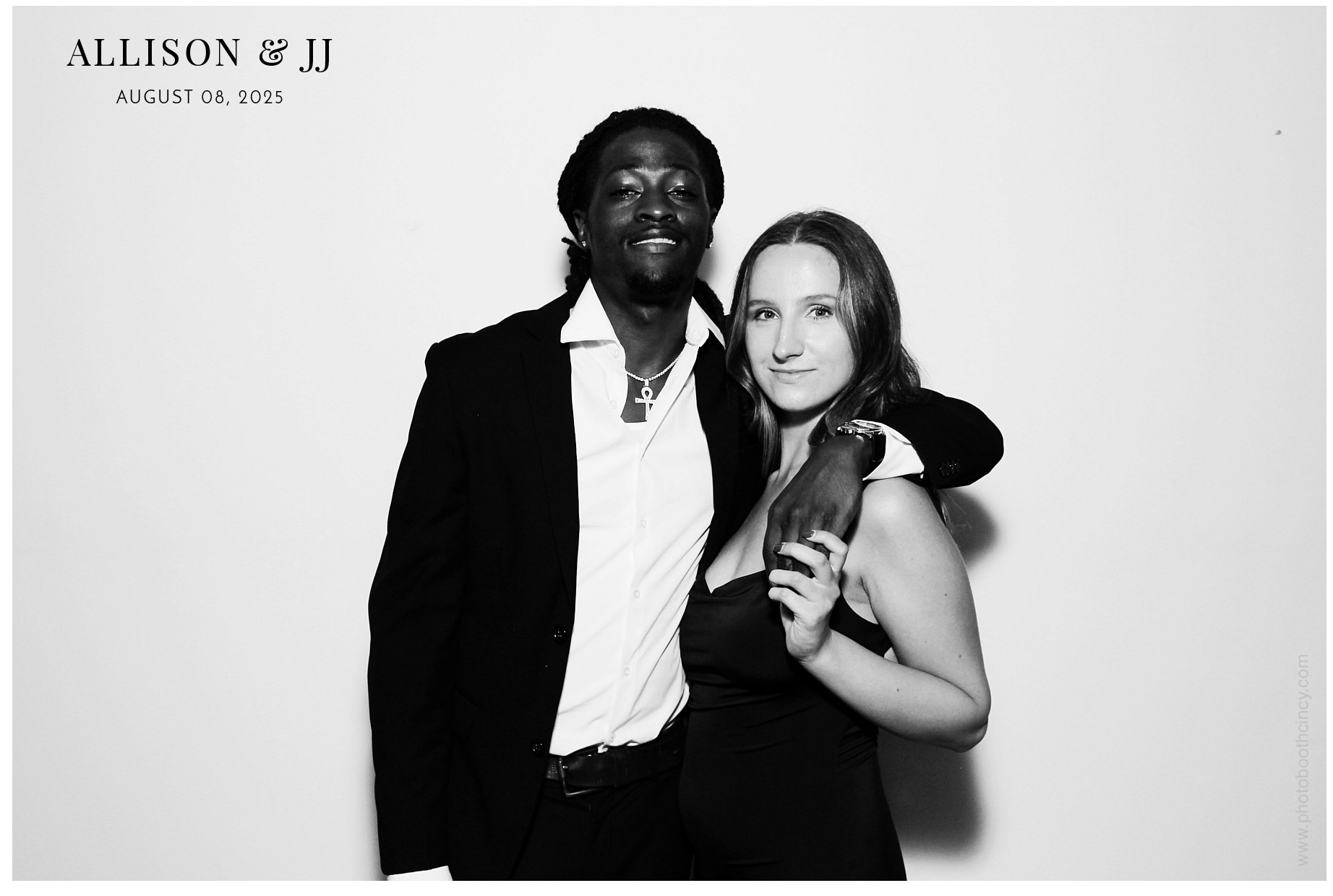 Allison & JJ | View more photos from the event at gallery.photoboothcincy.com/u/PhotoBoothCincy/Allison-JJ