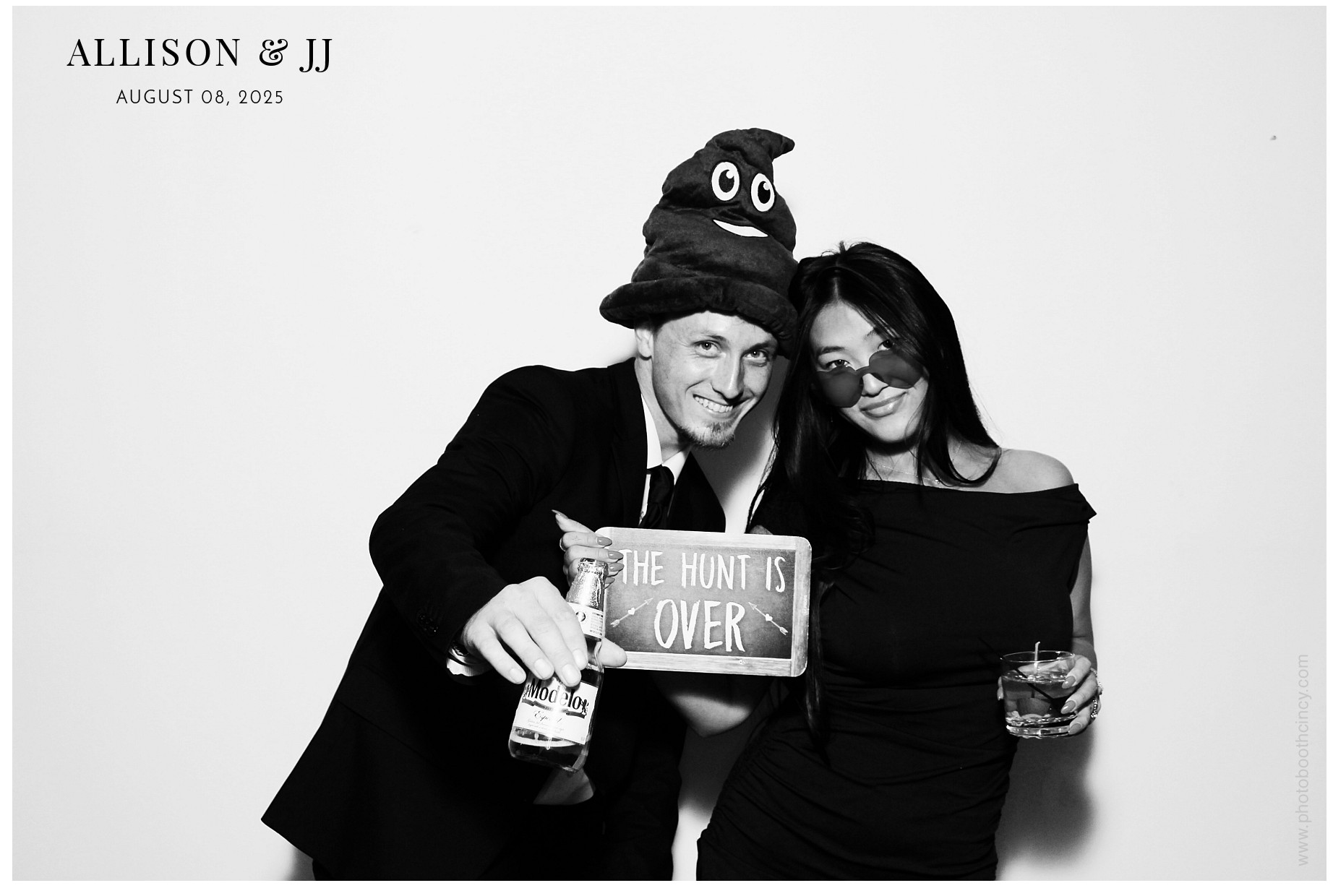 Allison & JJ | View more photos from the event at gallery.photoboothcincy.com/u/PhotoBoothCincy/Allison-JJ