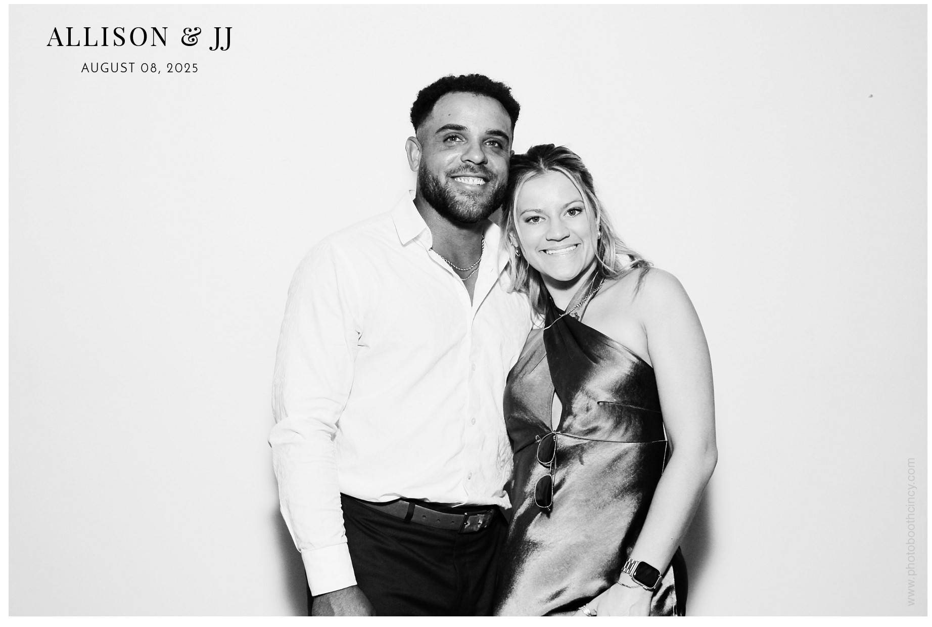 Allison & JJ | View more photos from the event at gallery.photoboothcincy.com/u/PhotoBoothCincy/Allison-JJ