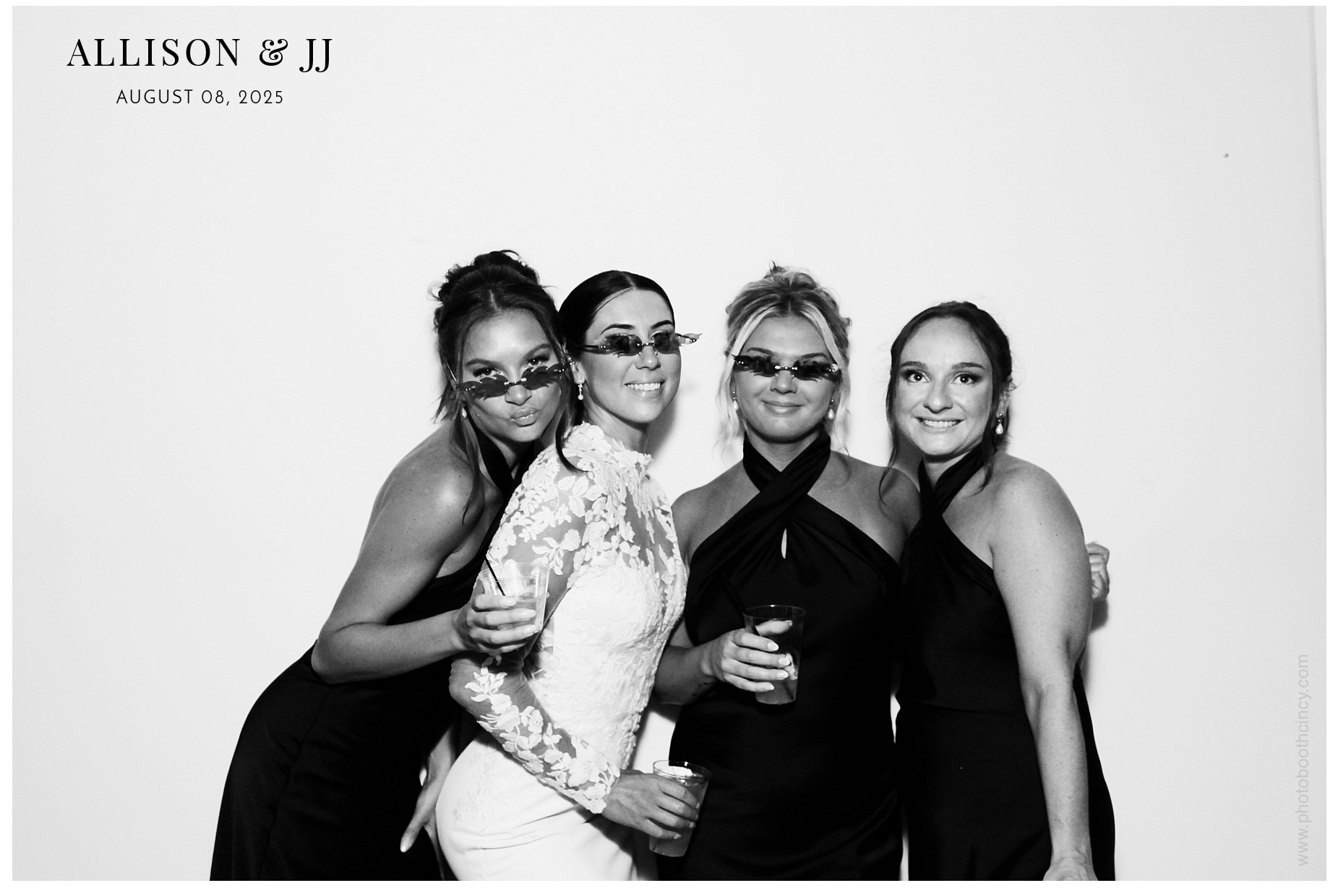 Allison & JJ | View more photos from the event at gallery.photoboothcincy.com/u/PhotoBoothCincy/Allison-JJ