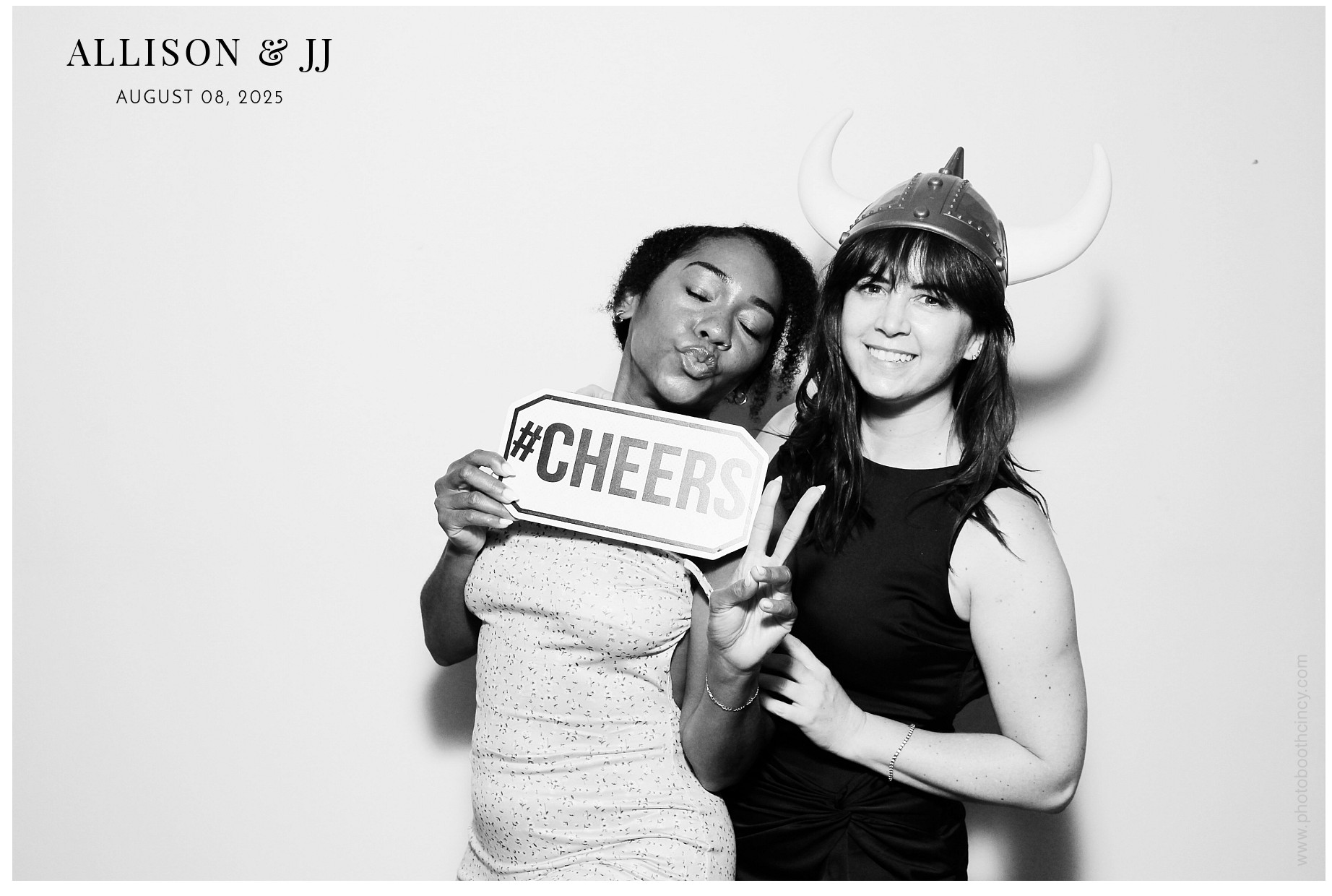 Allison & JJ | View more photos from the event at gallery.photoboothcincy.com/u/PhotoBoothCincy/Allison-JJ