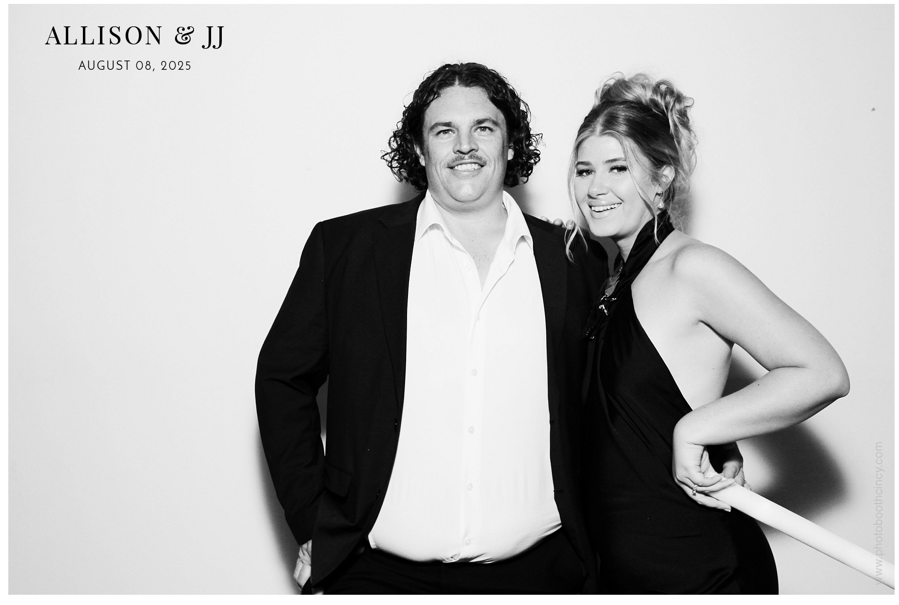 Allison & JJ | View more photos from the event at gallery.photoboothcincy.com/u/PhotoBoothCincy/Allison-JJ
