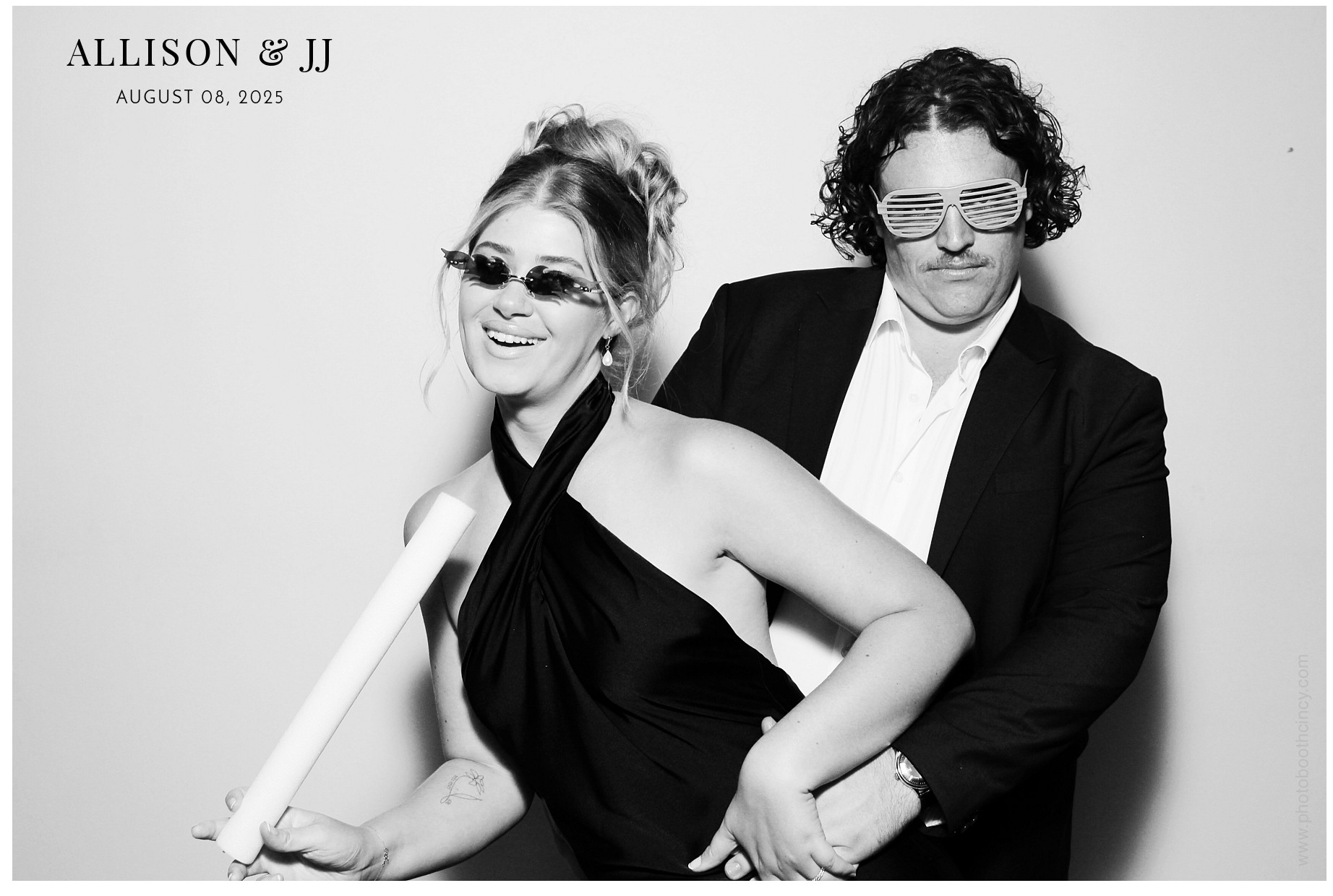 Allison & JJ | View more photos from the event at gallery.photoboothcincy.com/u/PhotoBoothCincy/Allison-JJ