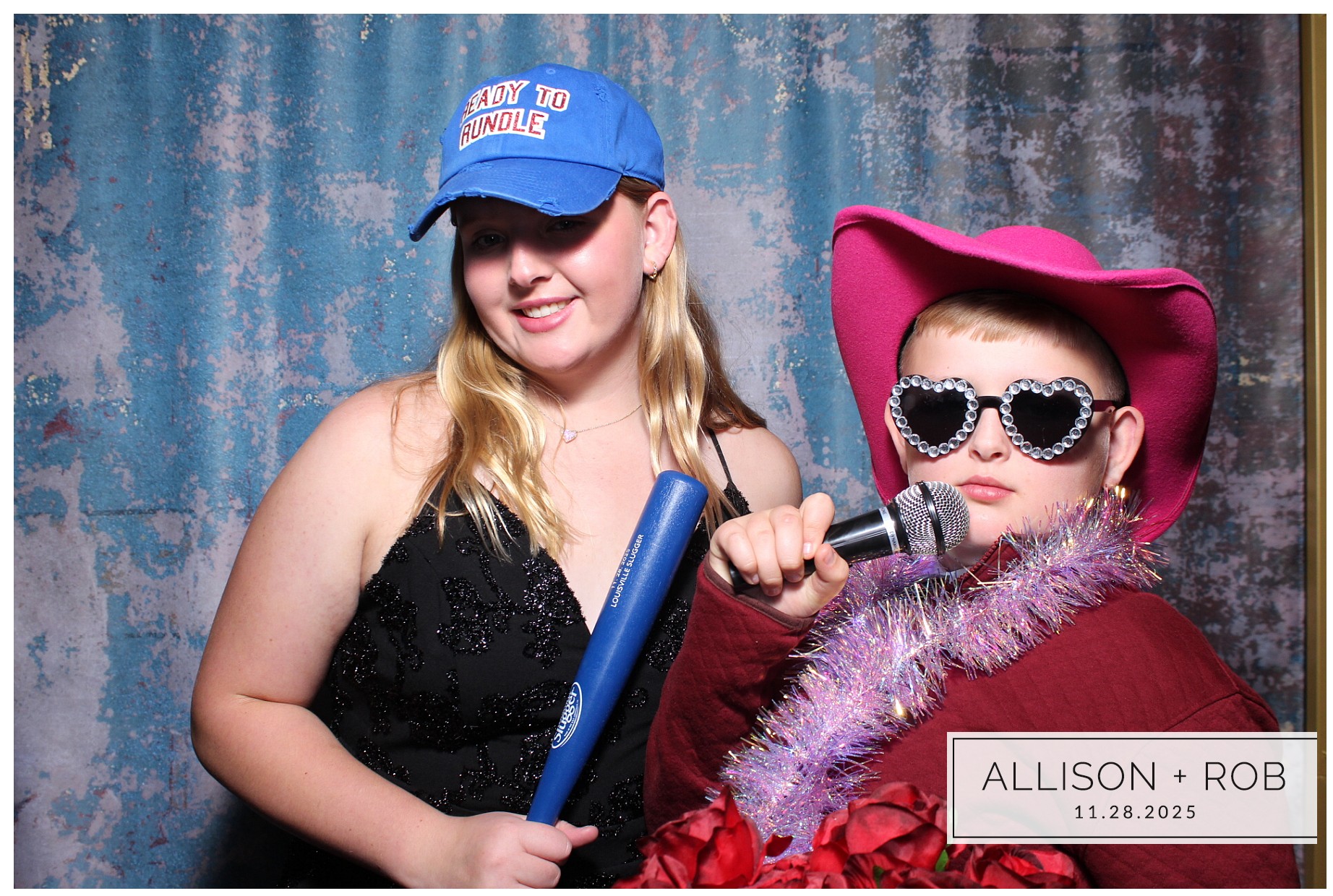 Allison + Rob | View more photos from the event at gallery.photoboothcincy.com/u/PhotoBoothCincy/Allison-Rob