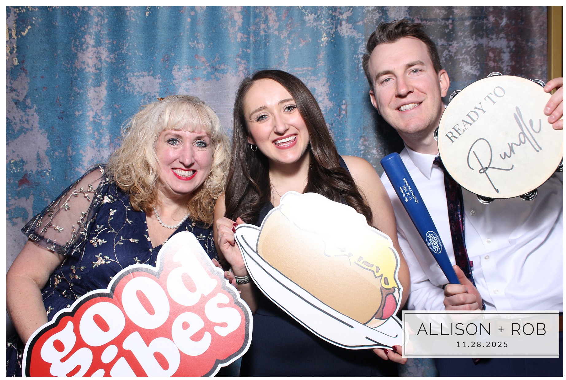 Allison + Rob | View more photos from the event at gallery.photoboothcincy.com/u/PhotoBoothCincy/Allison-Rob